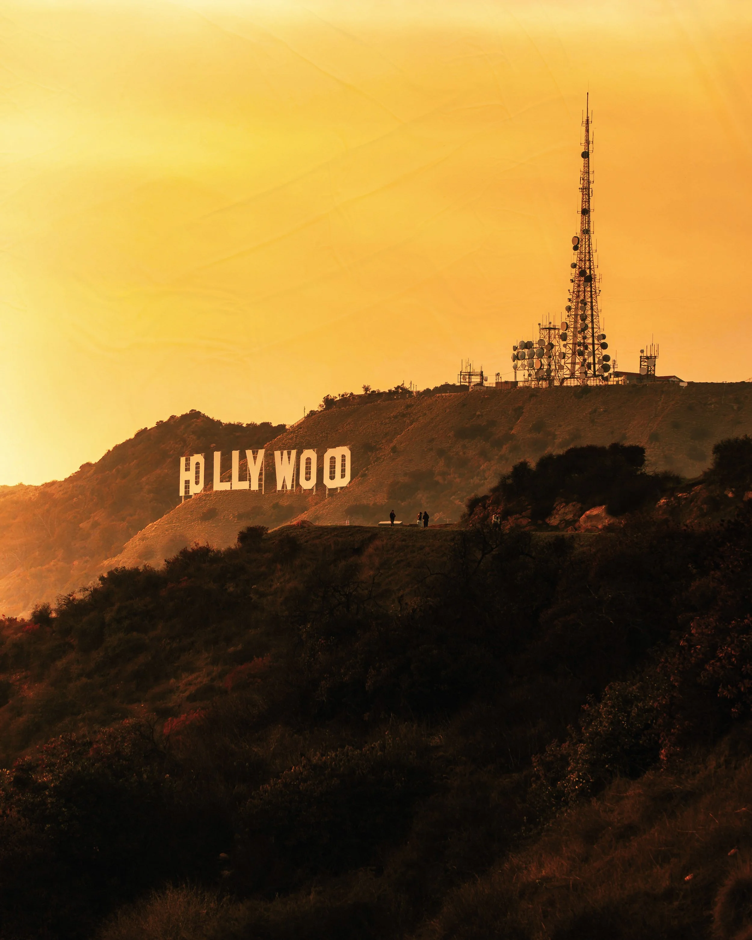 HOLLYWOOD SIGN - PAPER.jpg