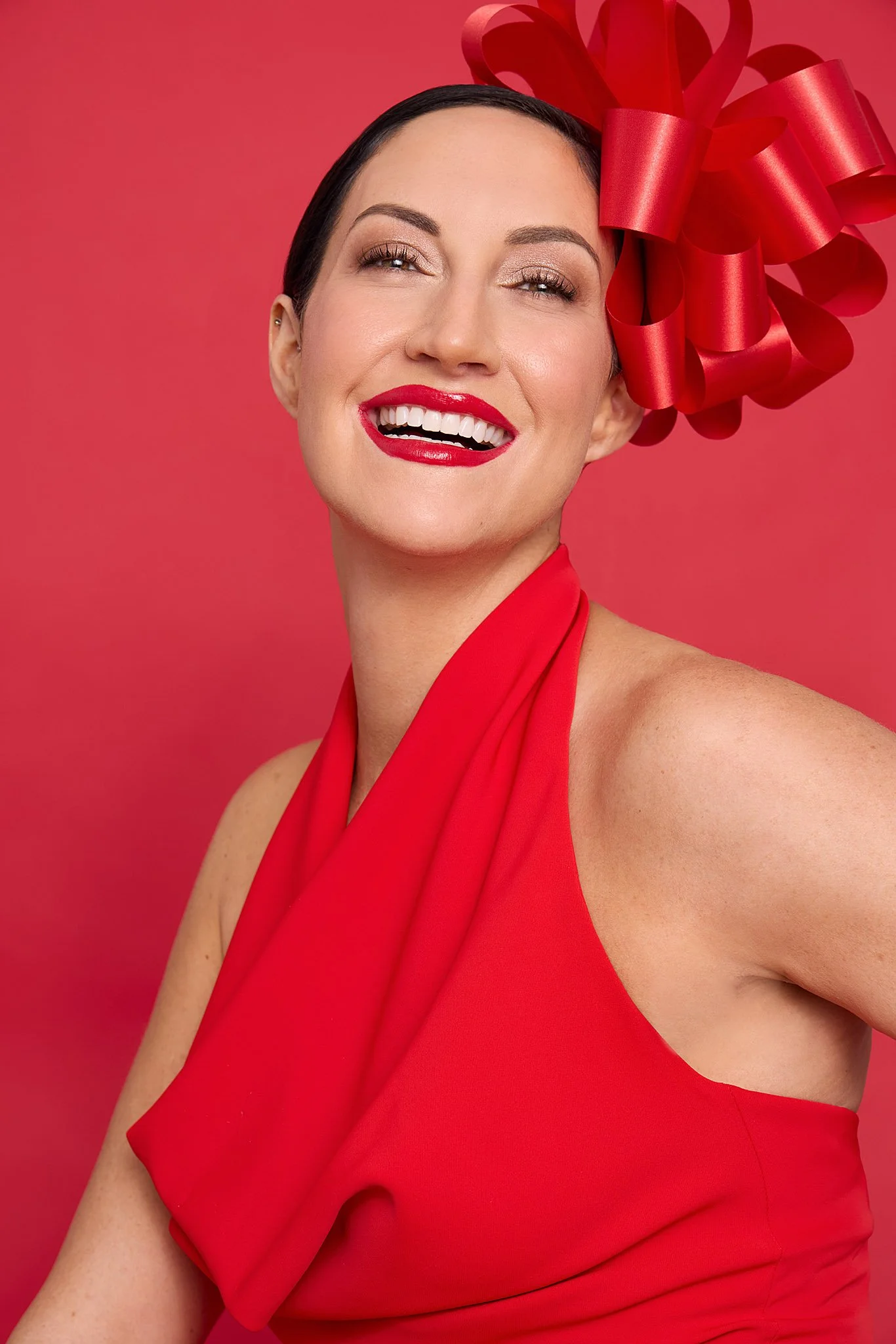 20241103-Allison-HoildayBeauty-01-Web.jpg