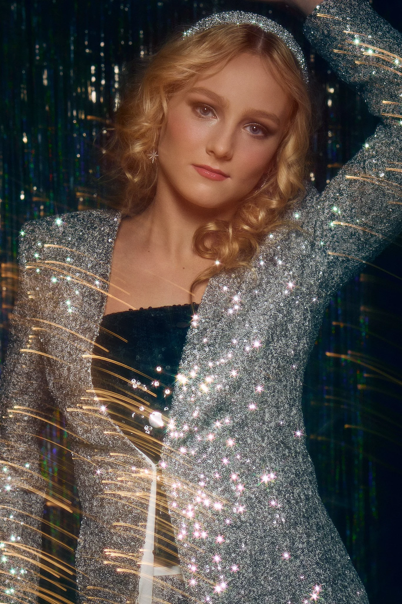 20241103-AlexandraD-HolidayBeauty-08-Web.jpg
