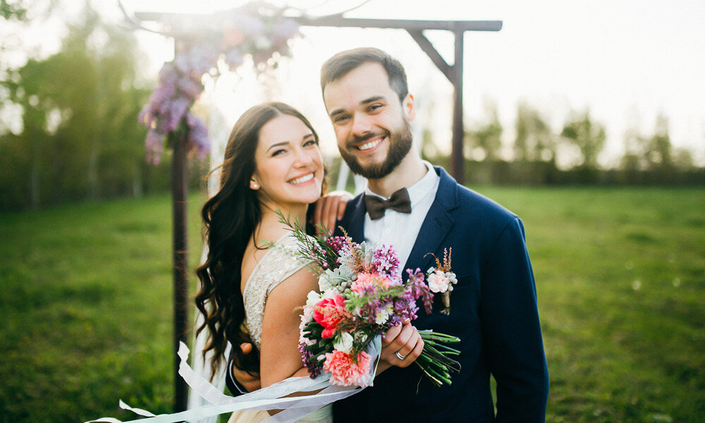 couple getting married