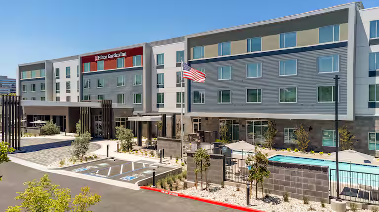hgi-sckwc-exterior-connecting-rooms-us-680-ruth-bancroft-garden.png