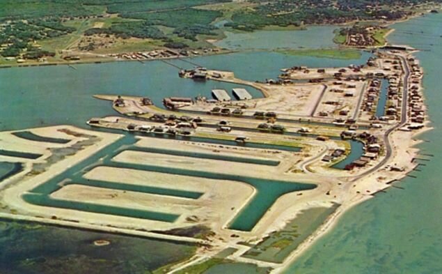 Canals on KA ealry 1970's KA Swimming Club deeded to KA Property Owners by Krueger.jpg