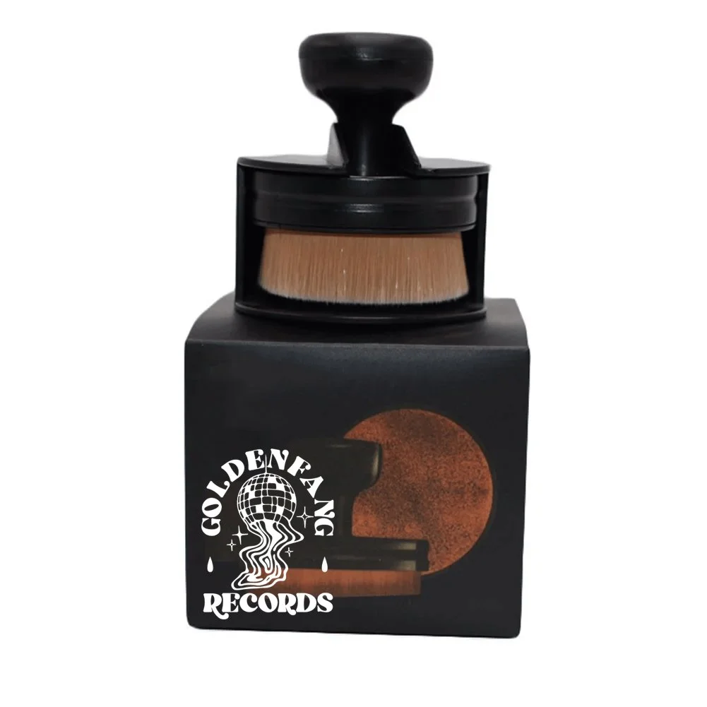 Gerich-Prefessional-Anti-Static-for-LP-Vinyl-Record-Cleaner-Brush-Turntable-Dust-Remover-ABS-Handle-Brush-Cleaner-for-CD-Player_adcacf0b-e8d1-441f-8c4d-1a0026e4d47d.ba00260d75966365bc90284a9c215439.we.jpg