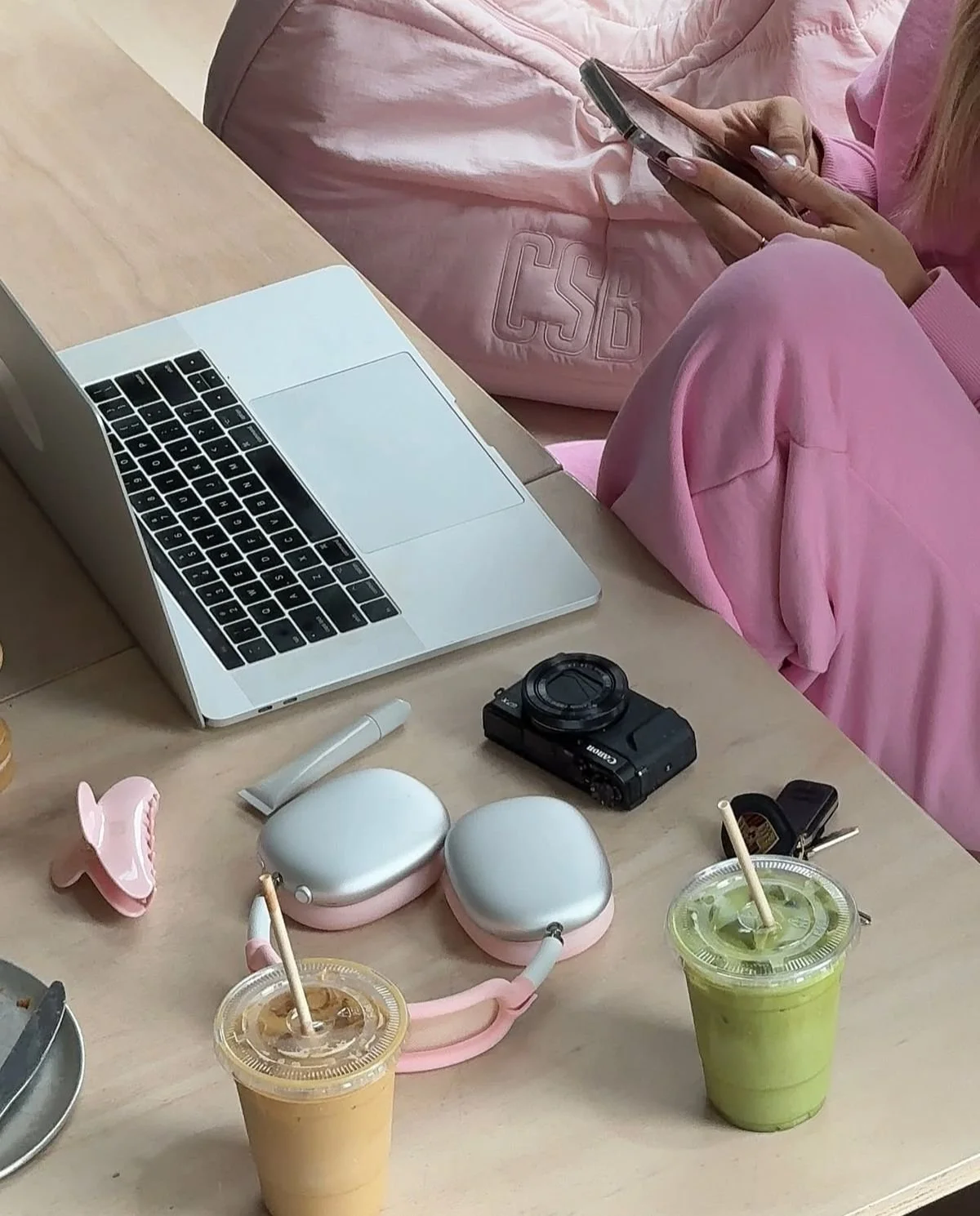 Content Clarity: How to Know What to Share and Build a Recognizable Presence