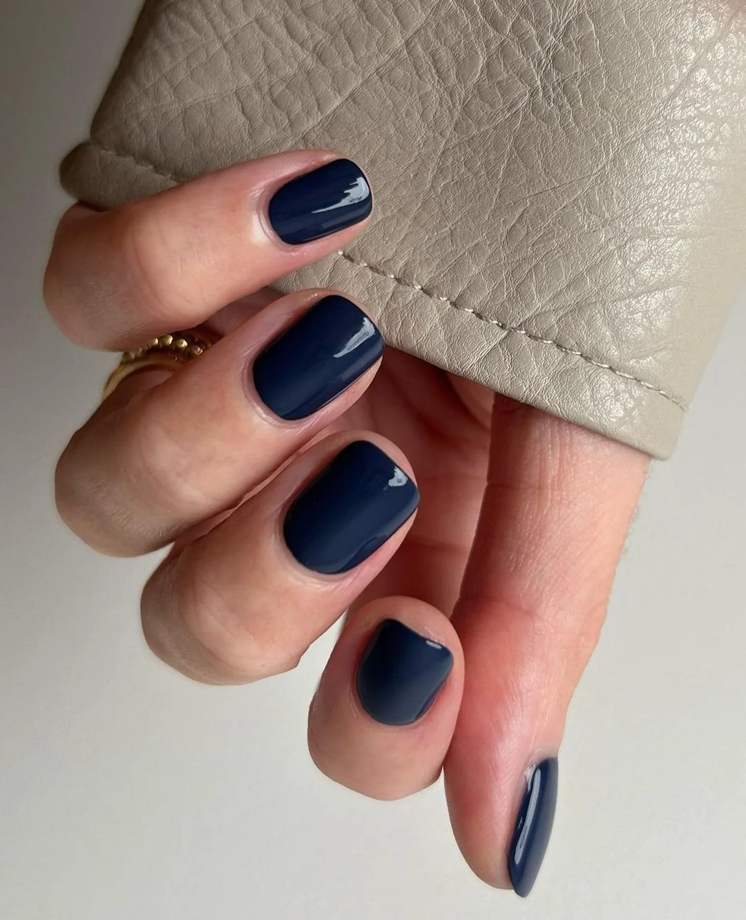 Winter Nails, Italian Elegance Edition_7.jpg