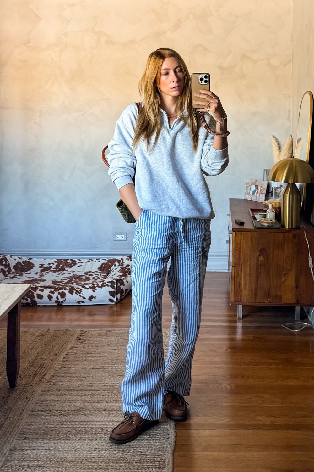 Linen Pants + Boat Shoes.jpg