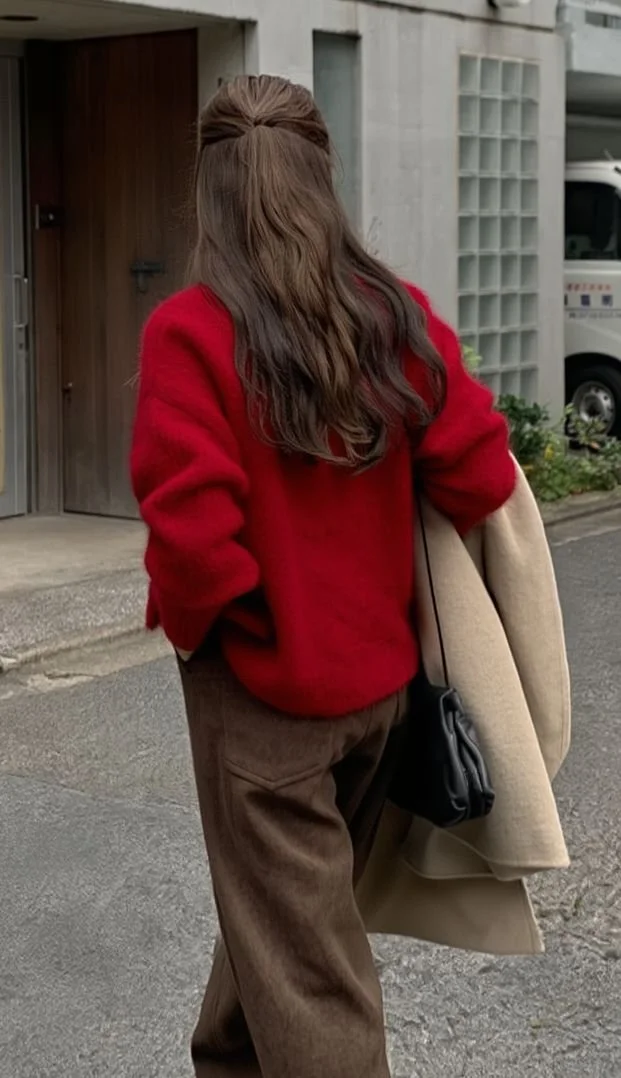 The Best Fall Knitwear for Women: Timeless Sweaters and Cardigans to Wear on Repeat
