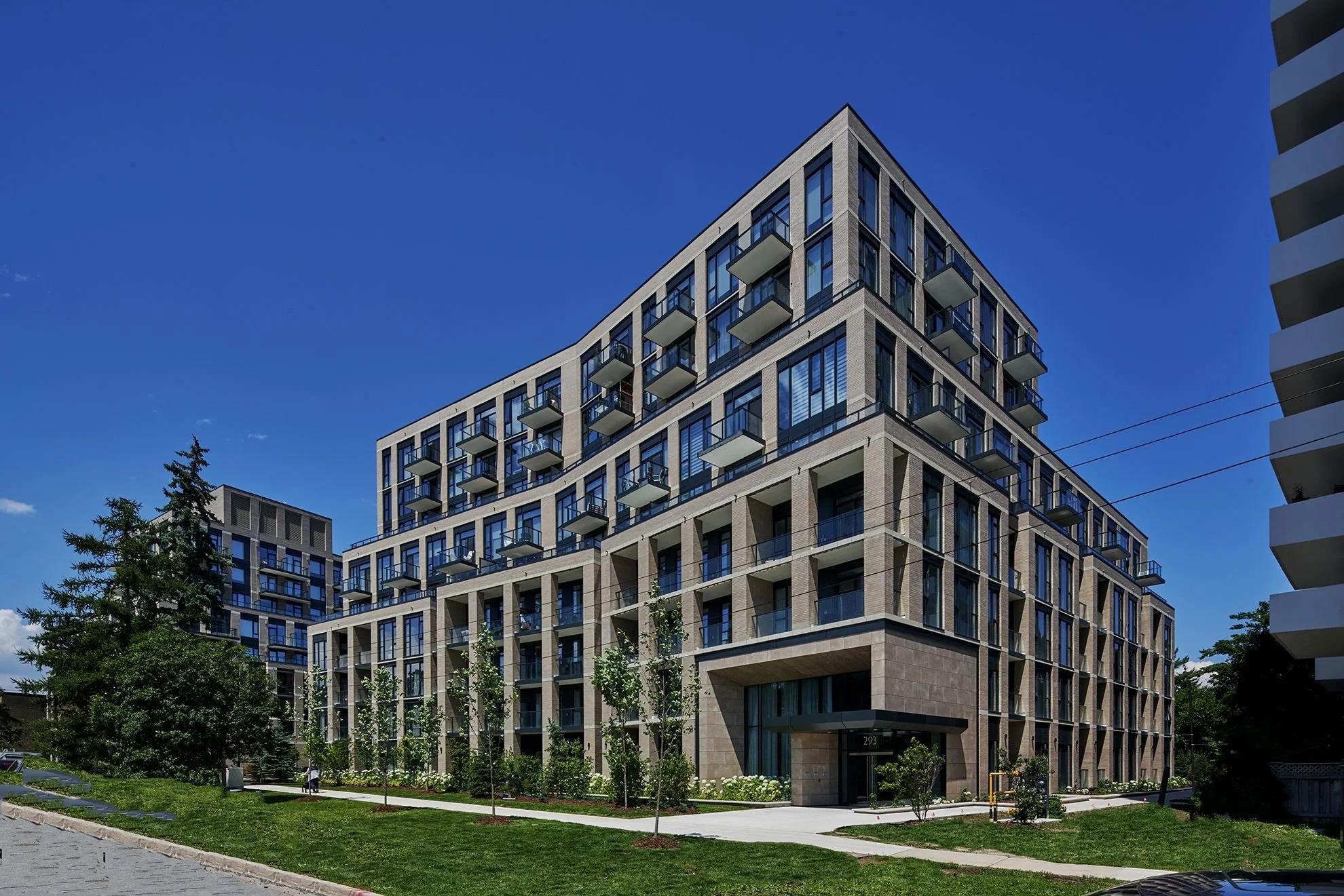 FOR LEASE - 293 THE KINGSWAY, #702, HUMBER VALLEY, TORONTO