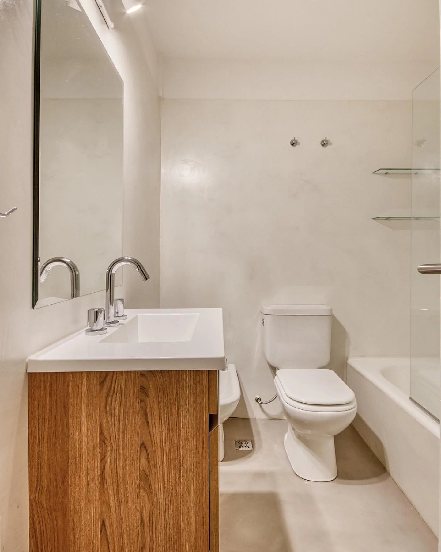 Scalabrini I Reforma estrat&eacute;gica para alquiler

Los invitamos a ver estos antes y despu&eacute;s del ba&ntilde;o de Scalabrini.

&iquest;Les gusta el cambio? 

Si quieren m&aacute;s informaci&oacute;n, pueden escribirnos por privado! 💌
.
.
.
