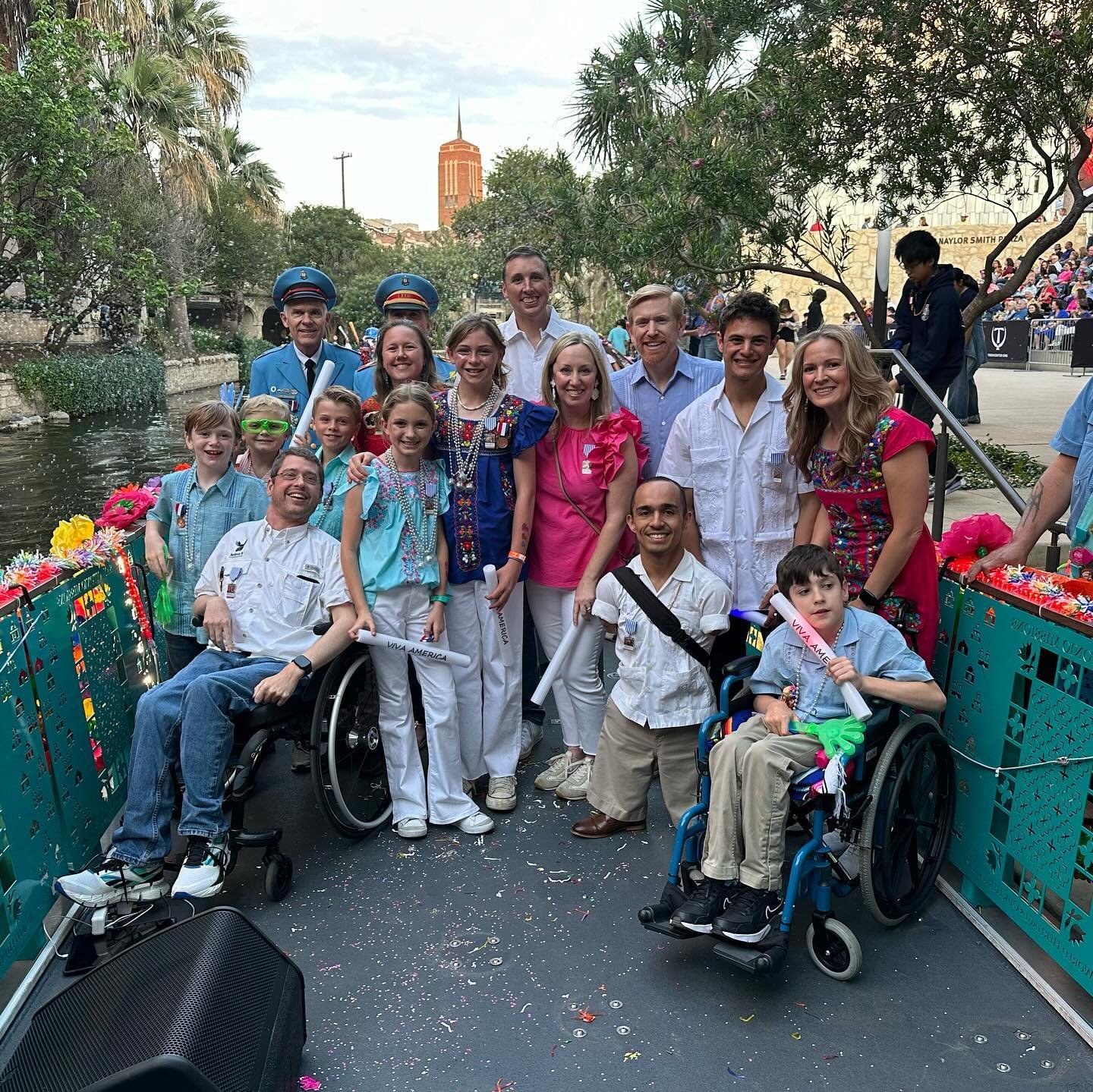 We had the absolute best time at the Texas Cavalier River Parade!!! Did you see us on the river?! 🎊🎉🪅🥳 Viva Fiesta! Viva Believe it Foundation!