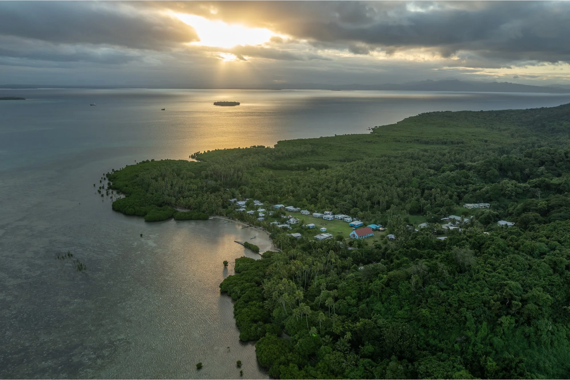 WWF- Australia_Tom Vierus_Moturiki Expedition-1.jpg