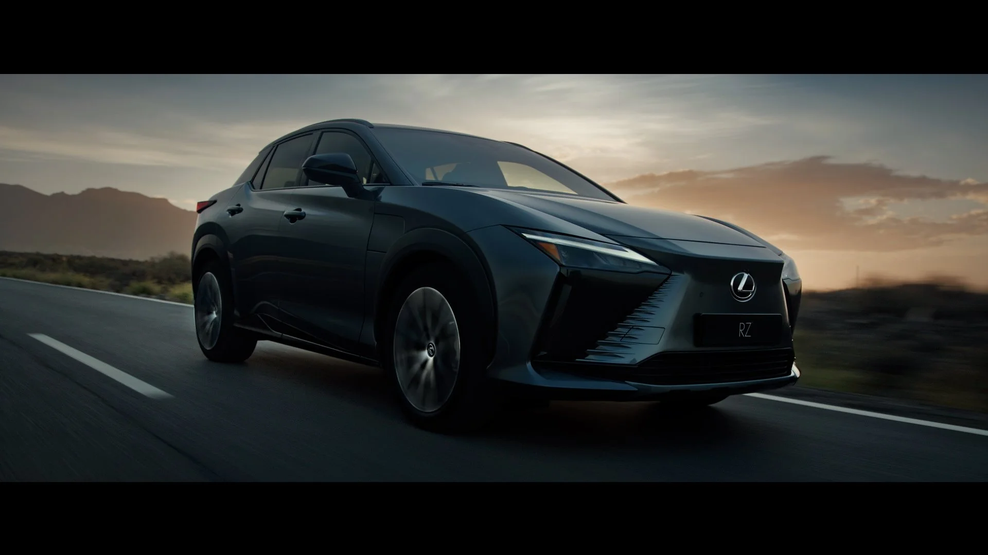 LEXUS