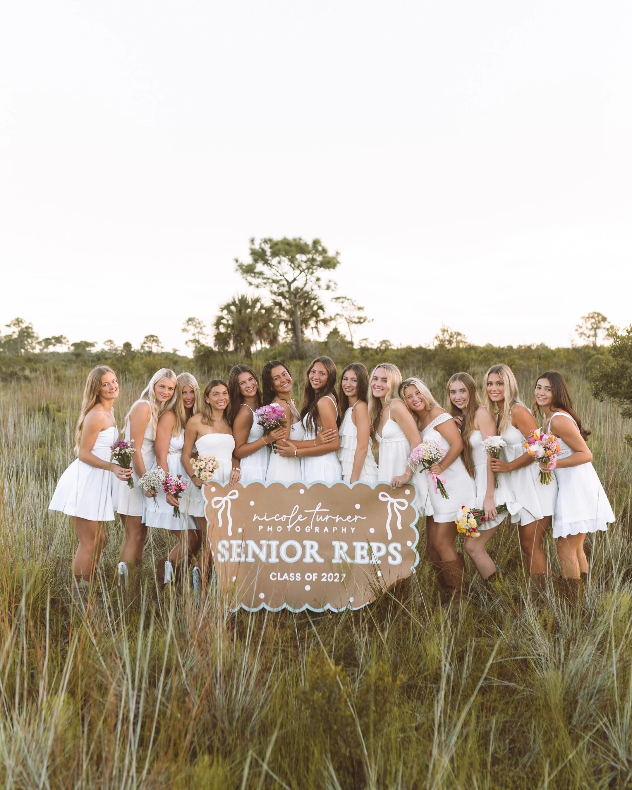 Sunrise, flowers, and my rep girls in a field together. 🤍🌼

I love the pictures, but I think my favorite part is watching these girls become friends along the way. 🫶🏻
.
.
.
.
.
.
🏷️ Melbourne FL senior photographer | Space Coast senior photos | 