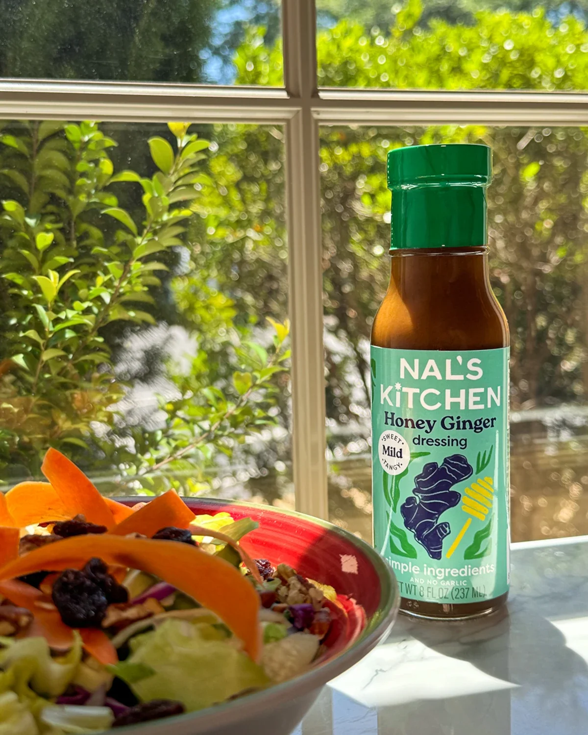 Nal's_Kitchen_Honey_Ginger_Dressing_Mild_Lifestyle.webp