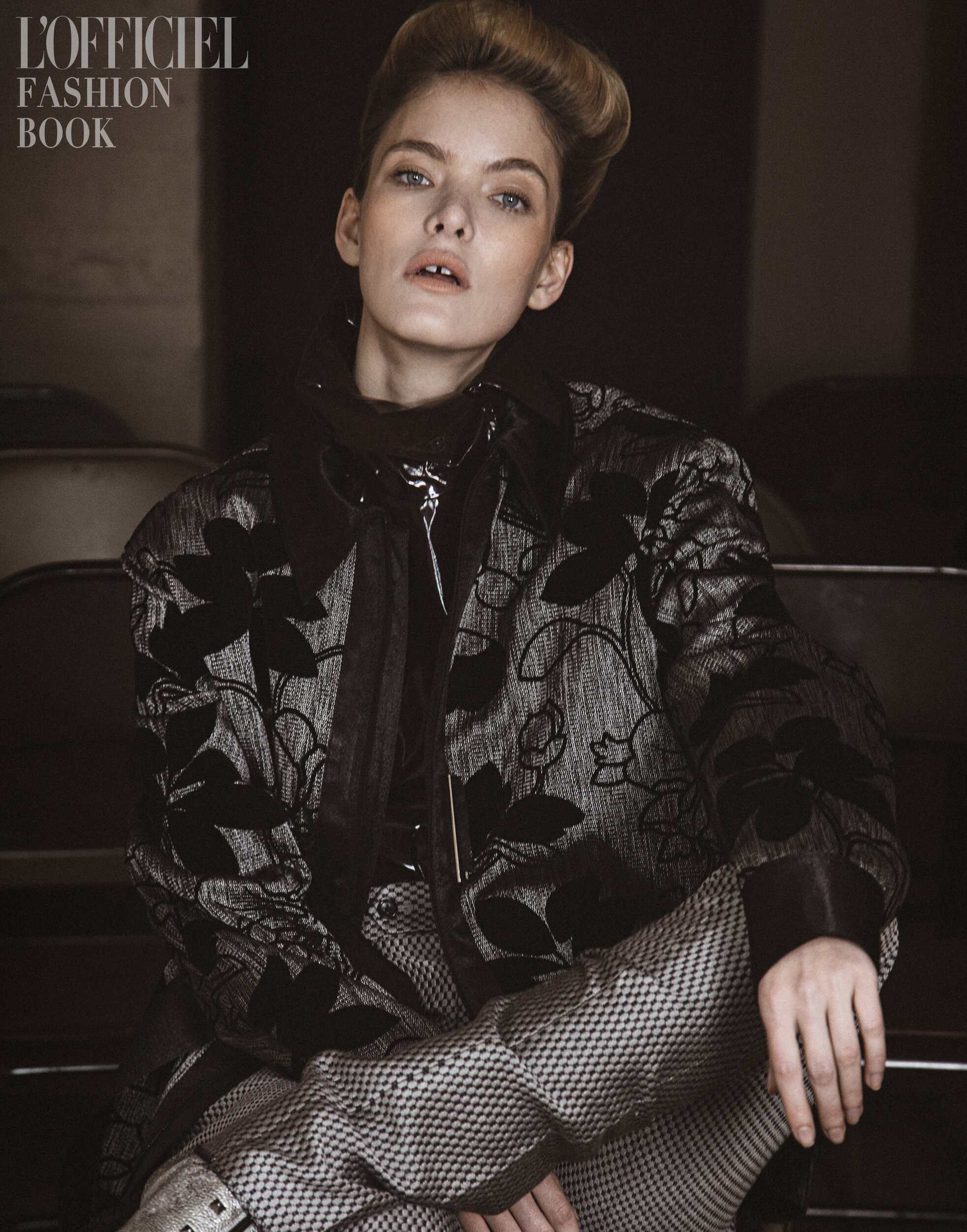 LOFFICIEL_FASHION_BOOK_PETROS_1.1.jpg