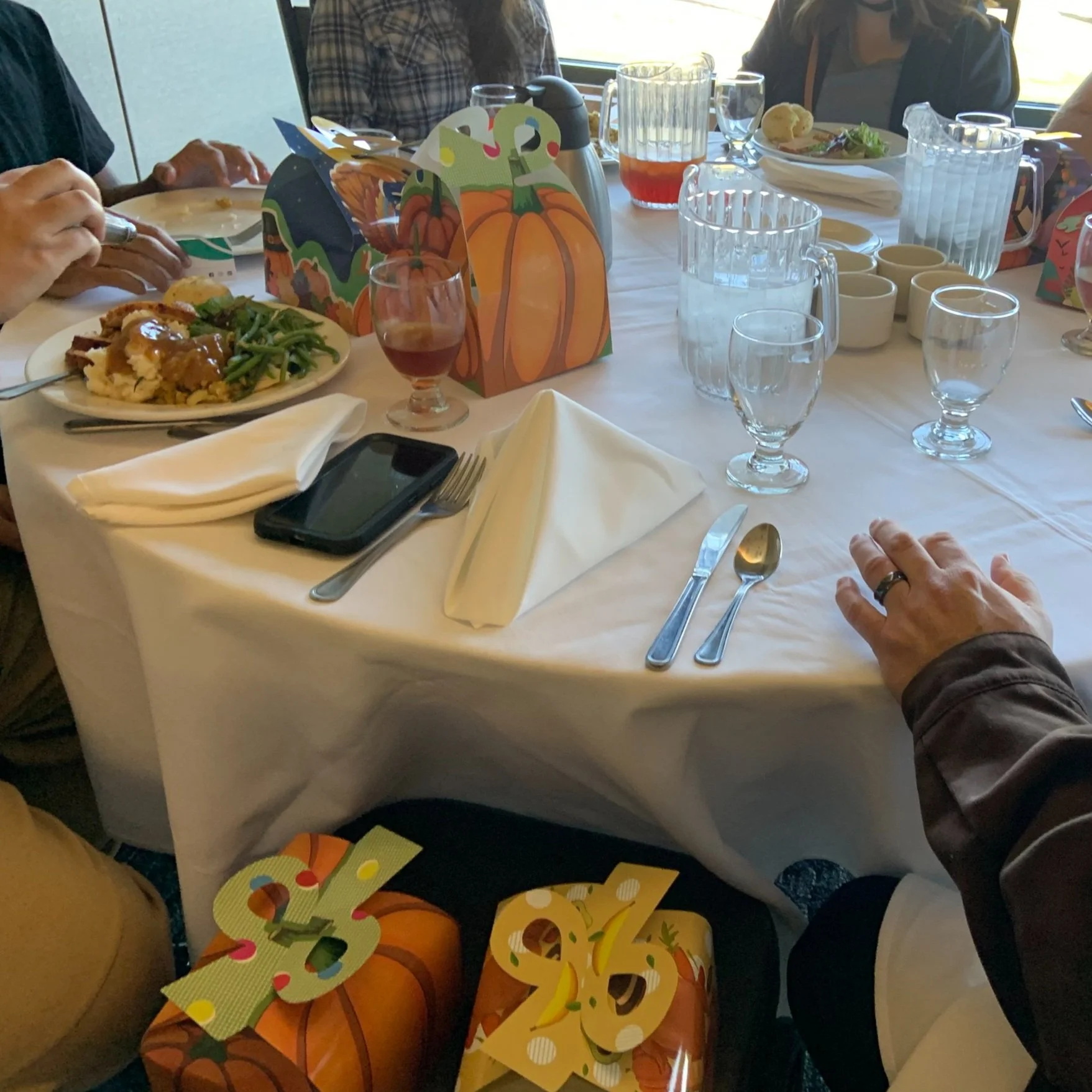 Friendsgiving.jpg