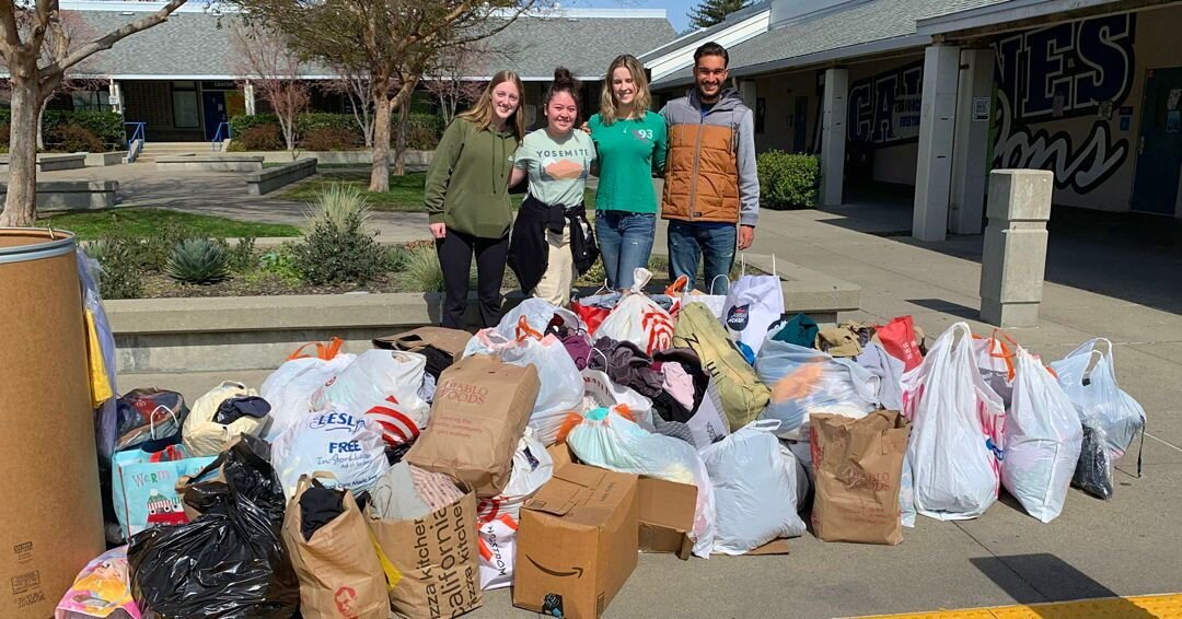 If you noticed more Urban Outfitters, Tilly's, Vans, Converse, and Nikes in store, it's thanks to the leadership team at @ahs_dons who organized a Drive to Thrive! The school collected clothing over a period of two weeks, and it's already out on our 