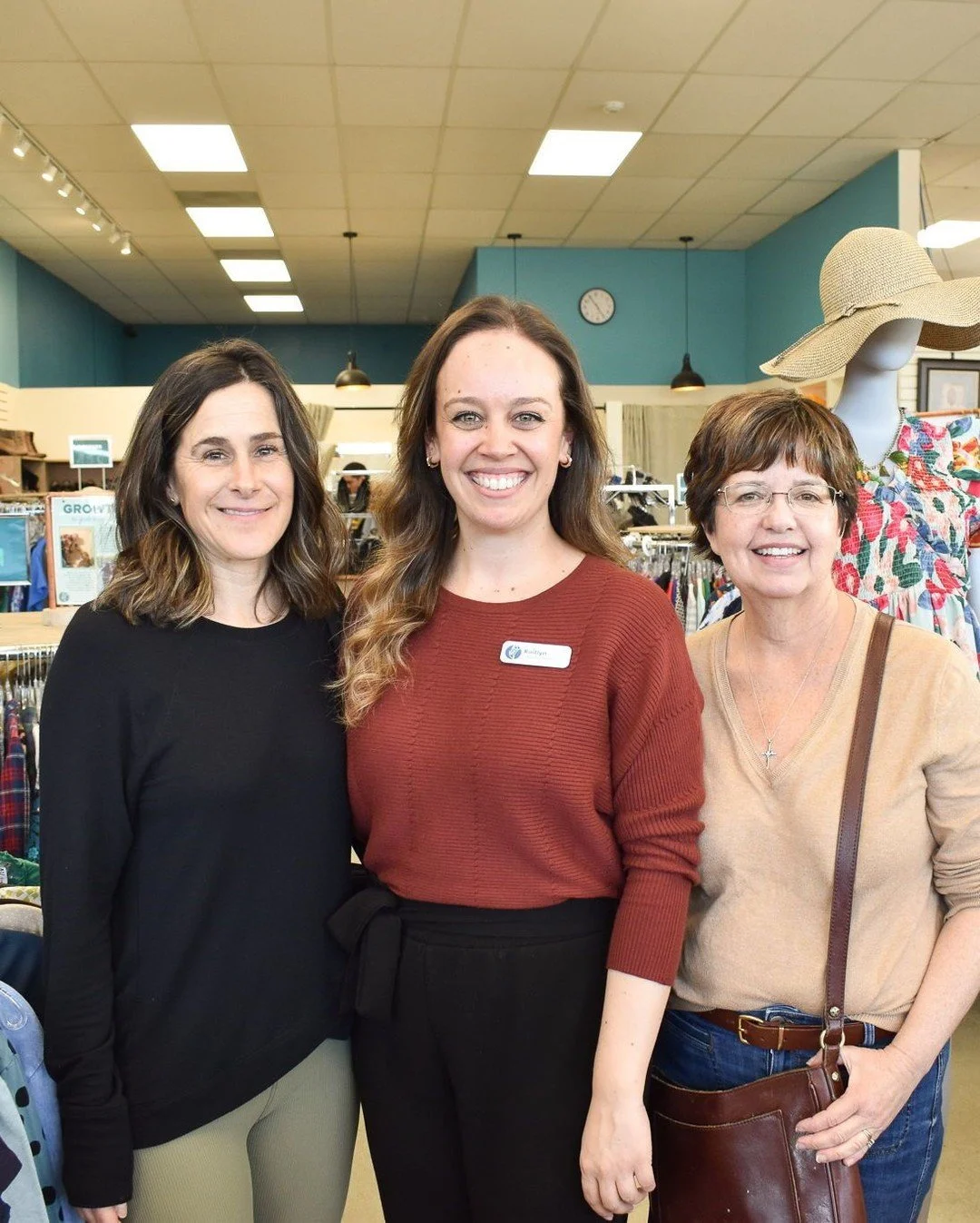 When we all work together toward a common mission, it's incredible the impact we can make 💪 

We are so thankful for our partnership with @contracostafosterfriends! When folks want to donate youth items here at the shop, we are so happy to send them