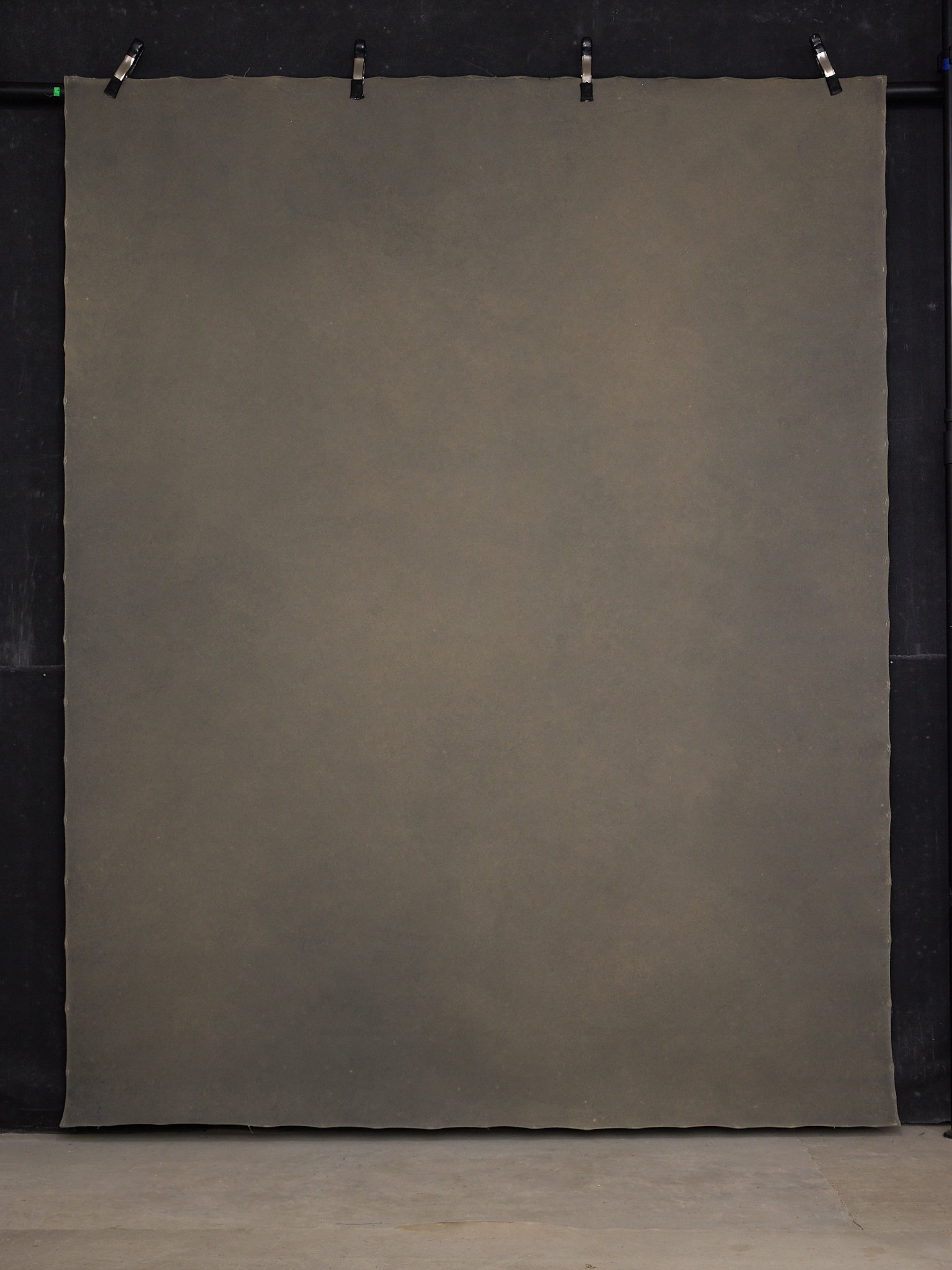 #1529 - 7x9ft
