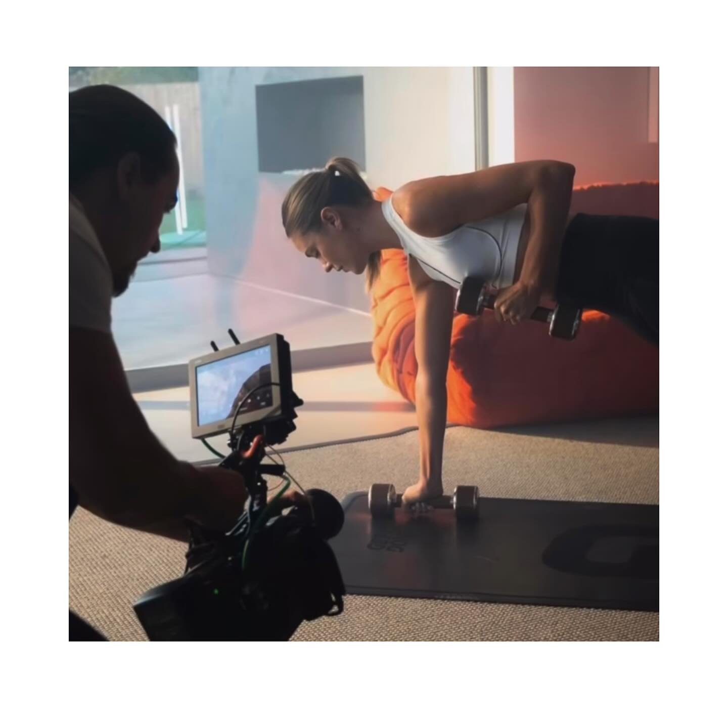 Behind the scenes with @bradleysimmonds and @getitdone. Relaunch campaign shot at @belairsurreyhills. 🏋🏻&zwj;♀️

Thank you to:
@social.punch 
@conniesimmonds 
@84world_ 
@lovelocations

📧Please get in touch with hello@locationcreation.co.uk for fi