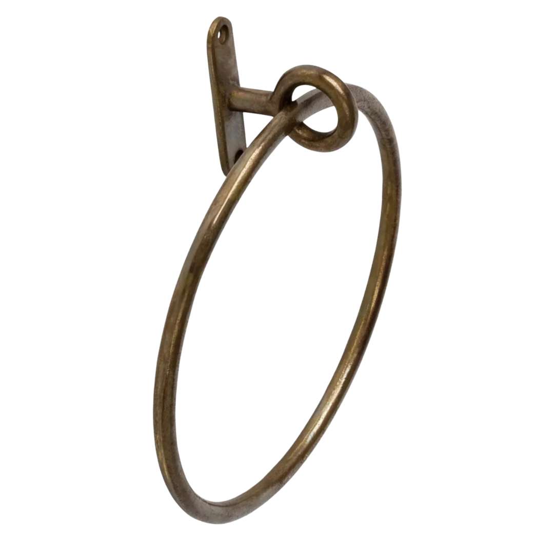 Forme 13 Towel Ring
