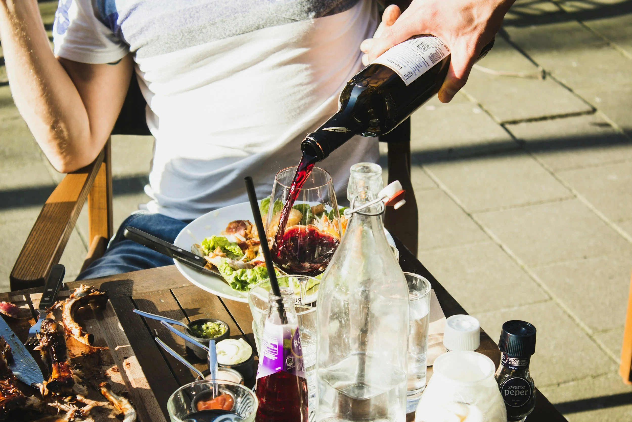 Built For The Grill: Wine Tasting &amp; Club Pickup