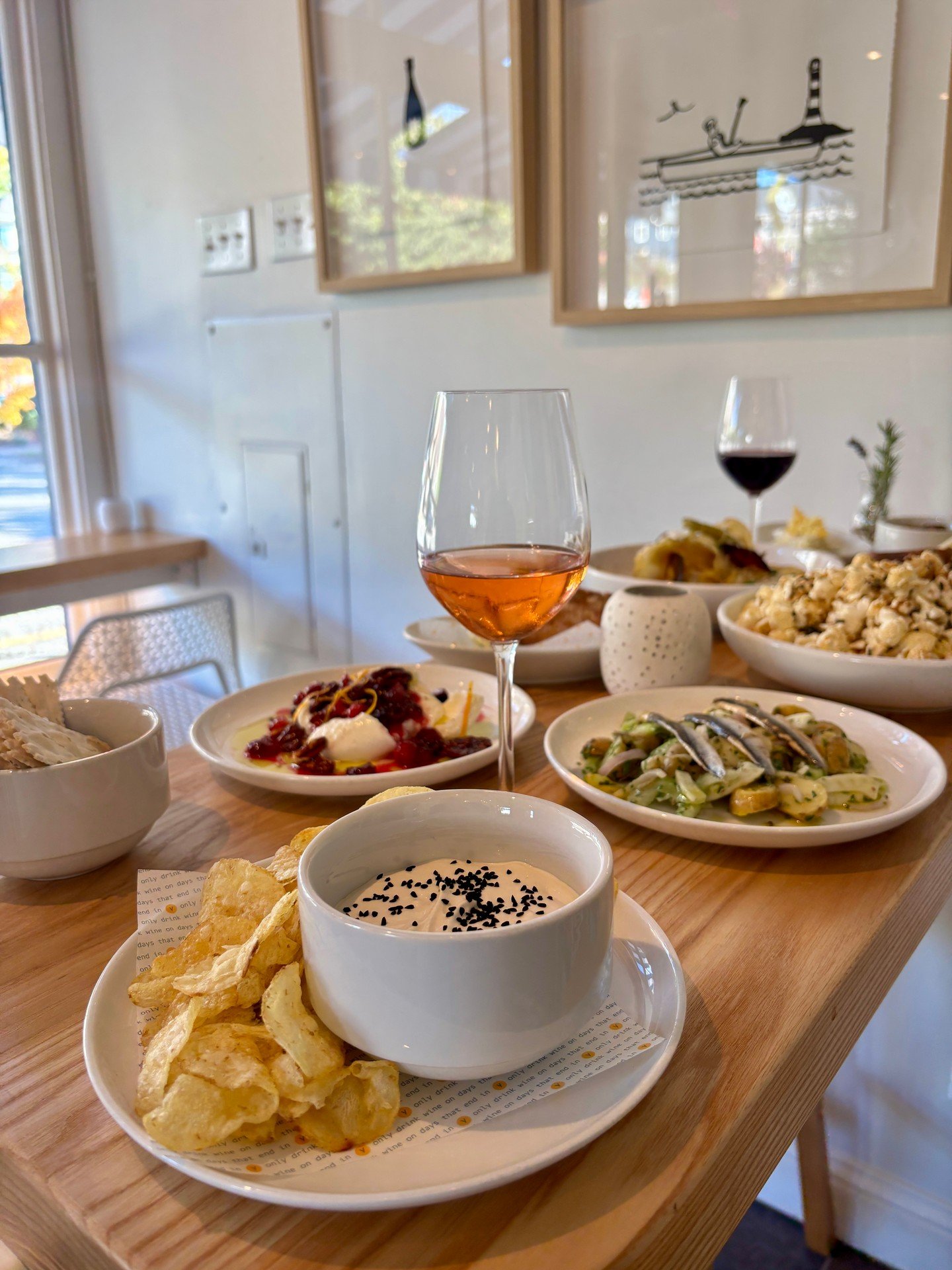 Plot twist: we have new things to eat!
ㅤ
Our food menu has a few fresh additions, and they're ready to make themselves very comfortable next to your next glass of wine.
ㅤ
Come hungry, order something new, and let us help you find the perfect pour to 