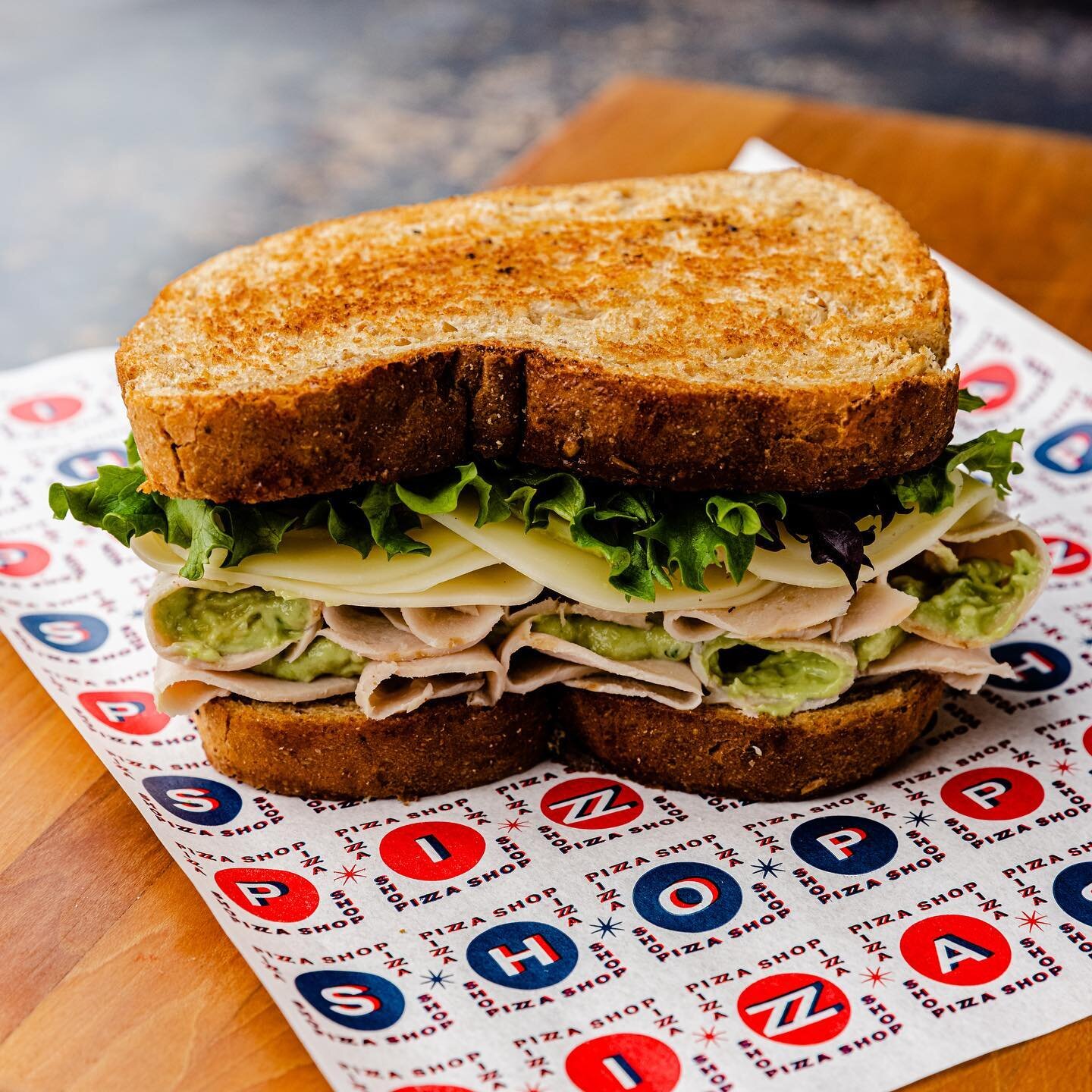 SHOP TURKEY SANDWICH
.
Pressed Whole Grain Bread, Baby Greens, Provolone, Avocado Mayo
.
#PSwelovepizza #pizzashop #hudsonvalley #shopsandwich #hudsonvalleyeats