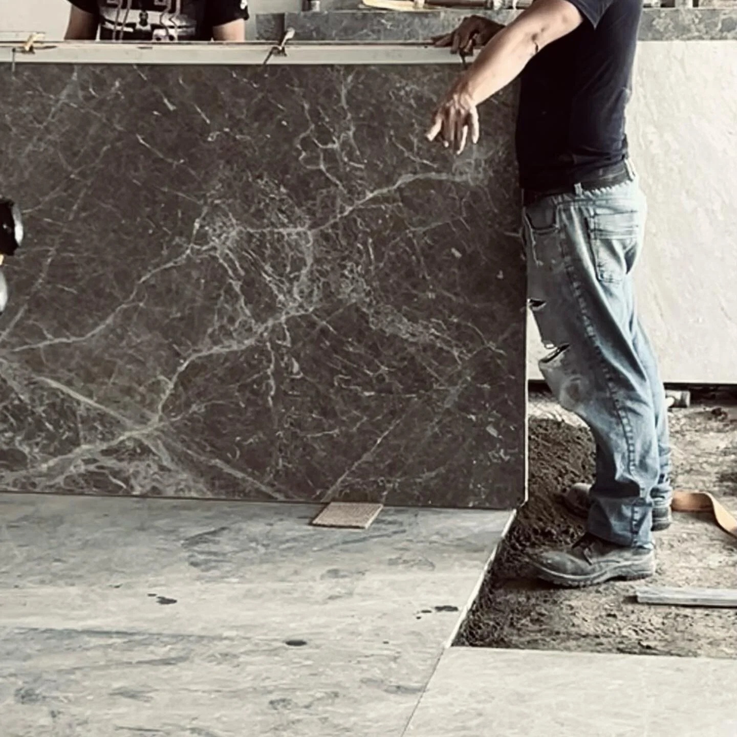 Tardes en la obra&hellip;

Distribuci&oacute;n | Dise&ntilde;o | Supervisi&oacute;n | Styling. 

.
.
.
.
#interiorismo #interiorismoresidencial #dise&ntilde;odeinteriores #arquitecturadeinteriores #arquitectura #architects #deco #design #interiordesi