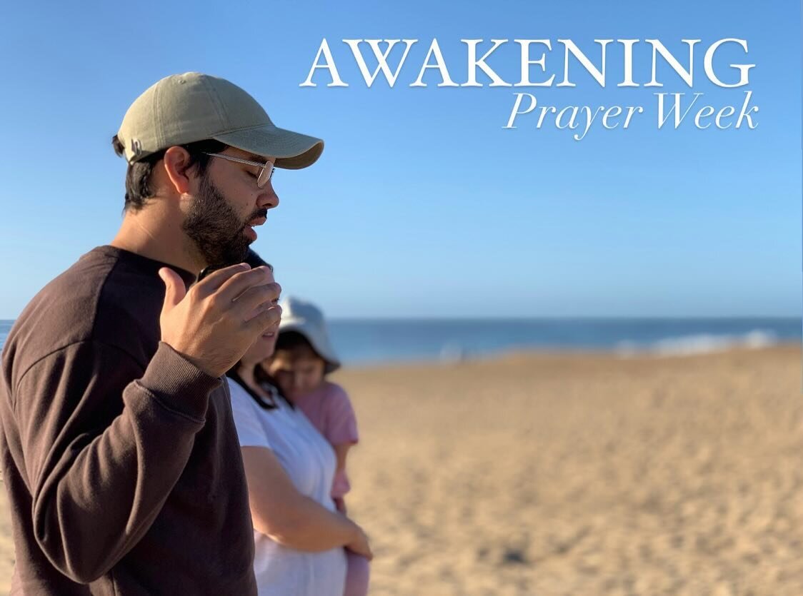 AWAKENING PRAYER WEEK - URUGUAY 🇺🇾 
&iexcl;Orando desde los 2 extremos de la ciudad! / Praying from both ends of the city!