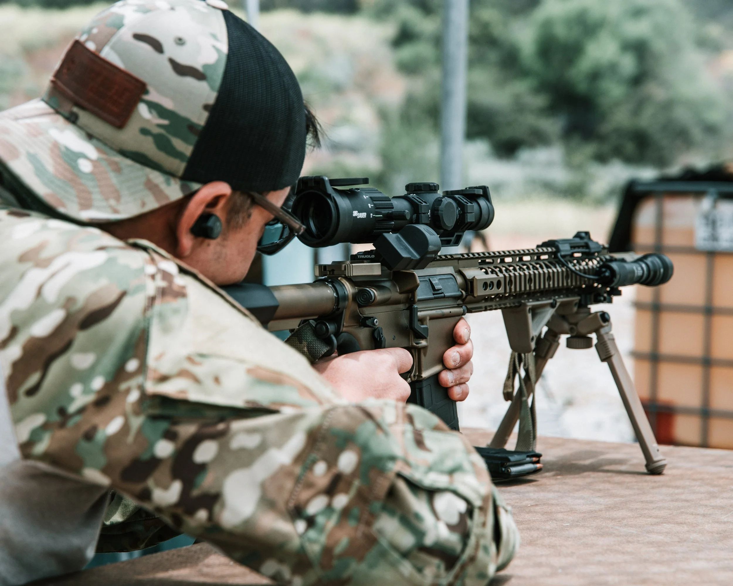 rifle zeroing & posing-15.JPG