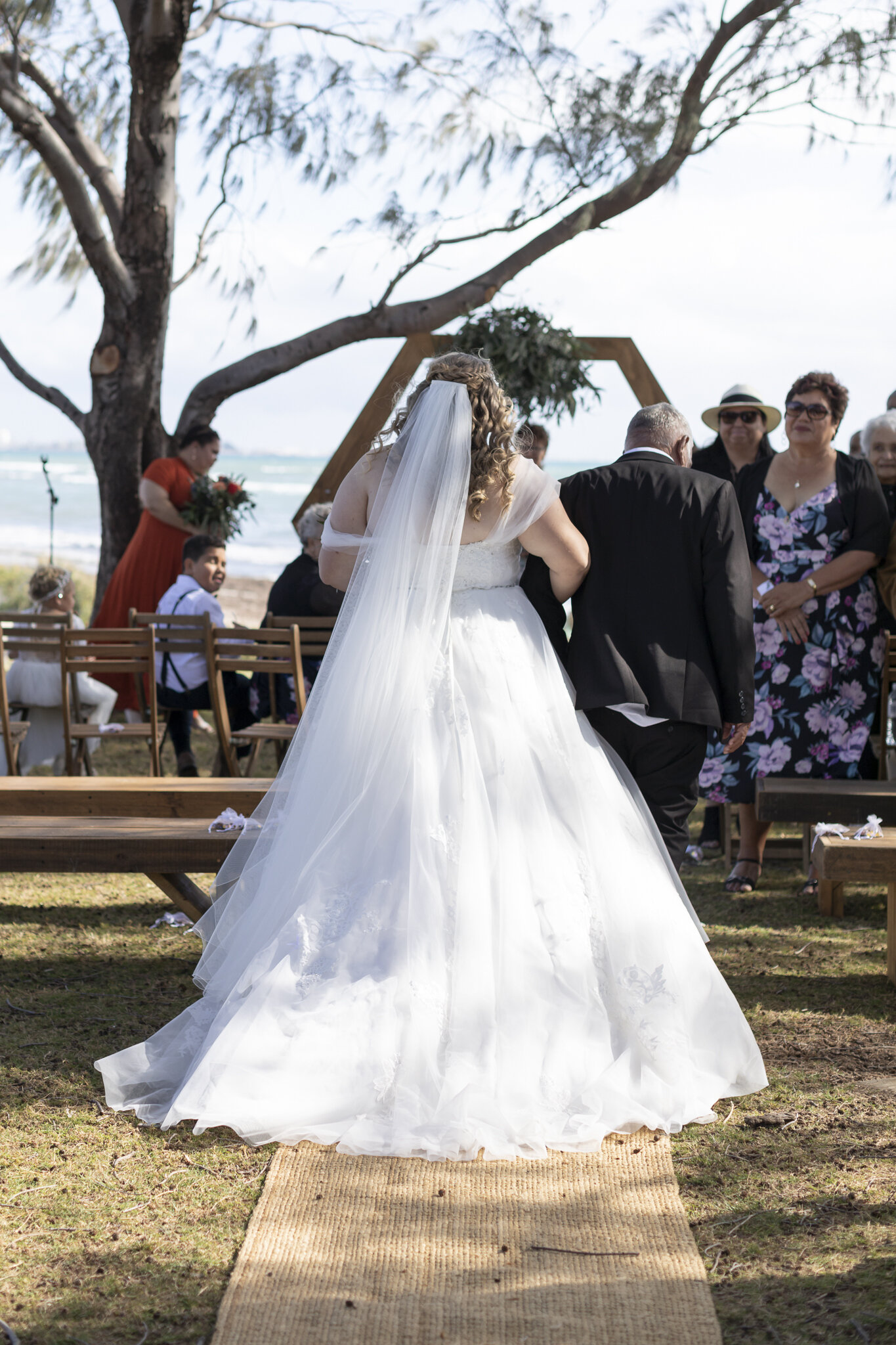 beach wedding photography Geraldton.jpg