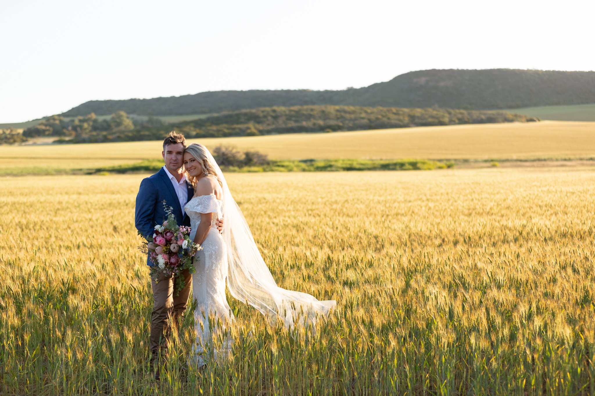 Wedding photography Bride and Groom Geraldton country wedding Chapman Valley (2).jpg