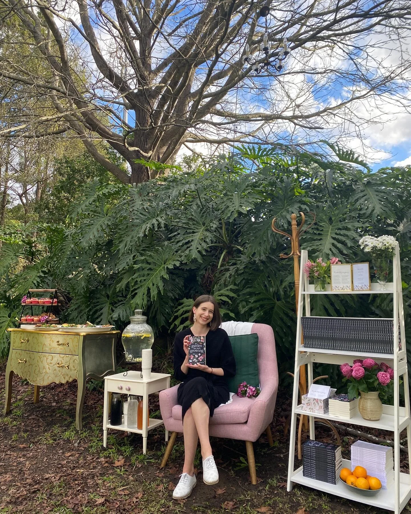 one year since &lsquo;the garden that you&rsquo;re growing&rsquo; came out!! 🍊🦋🌷

i cried while speaking at my launch because i said the hardest part about putting my third book out there wasn&rsquo;t the actual work (i&rsquo;ve got my process dow