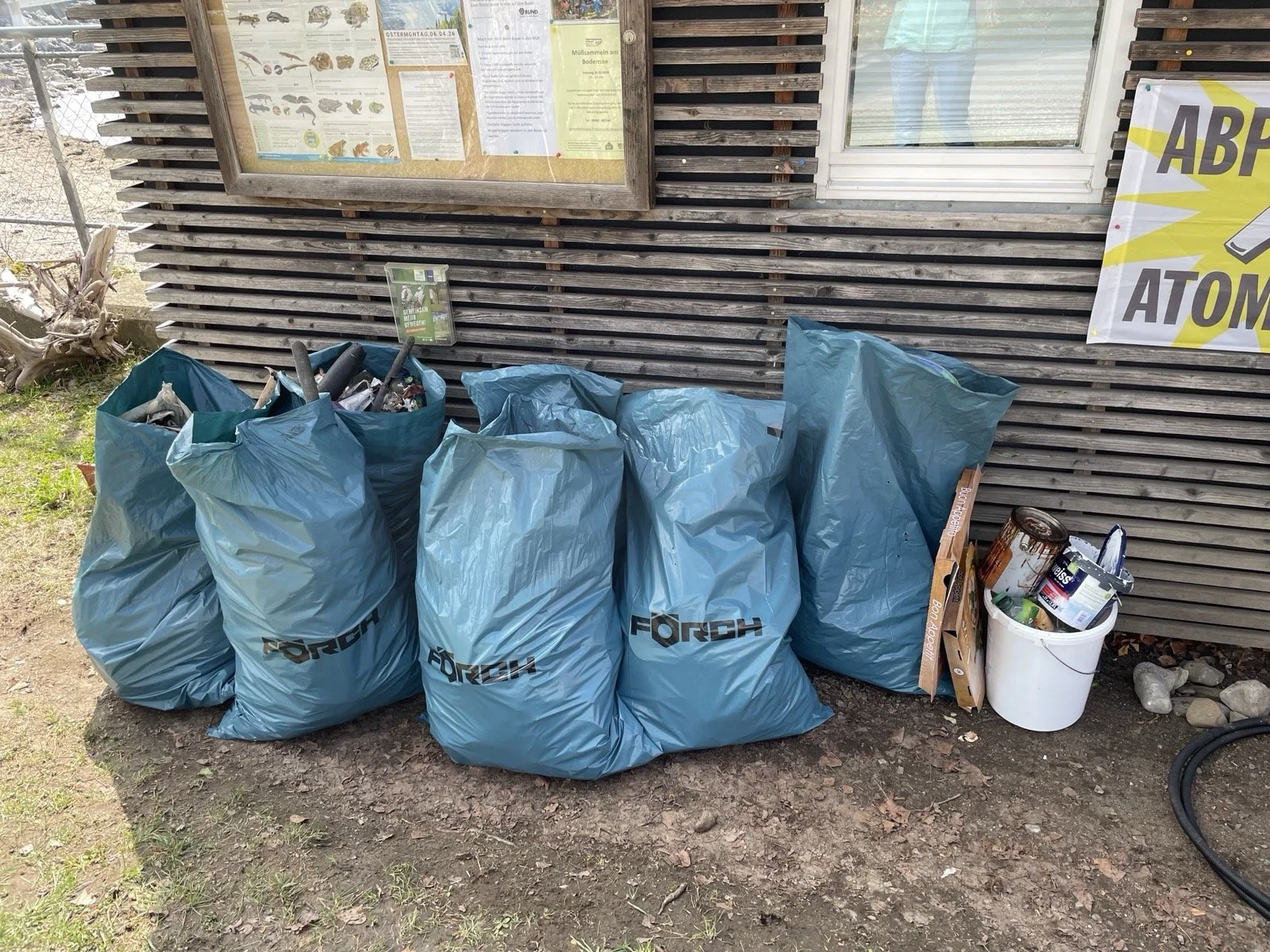2026-03-21_Müllsammelaktion_Julia Struch_18-00-02-312-13.jpg