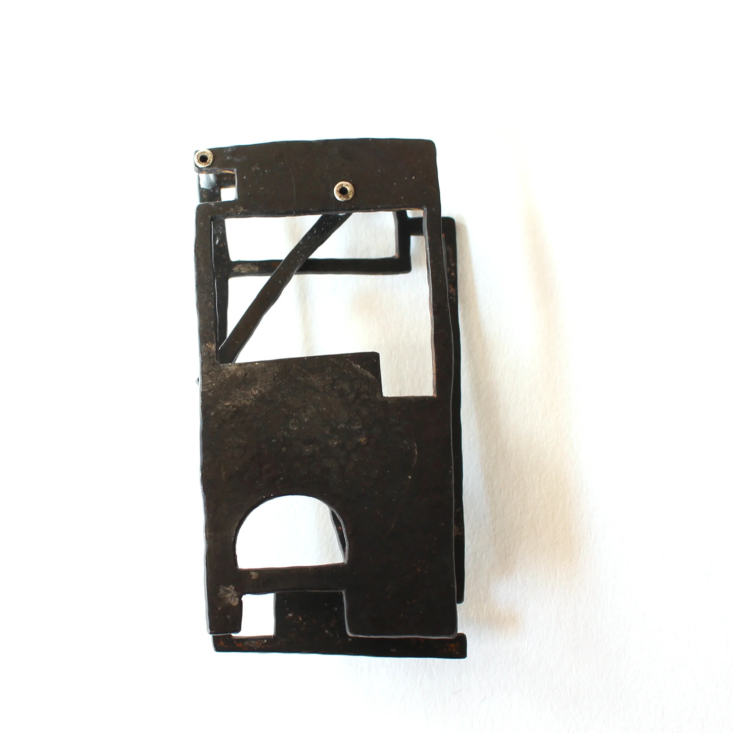 House III. - Materials: steel, silver, aluminium - kinetic brooch