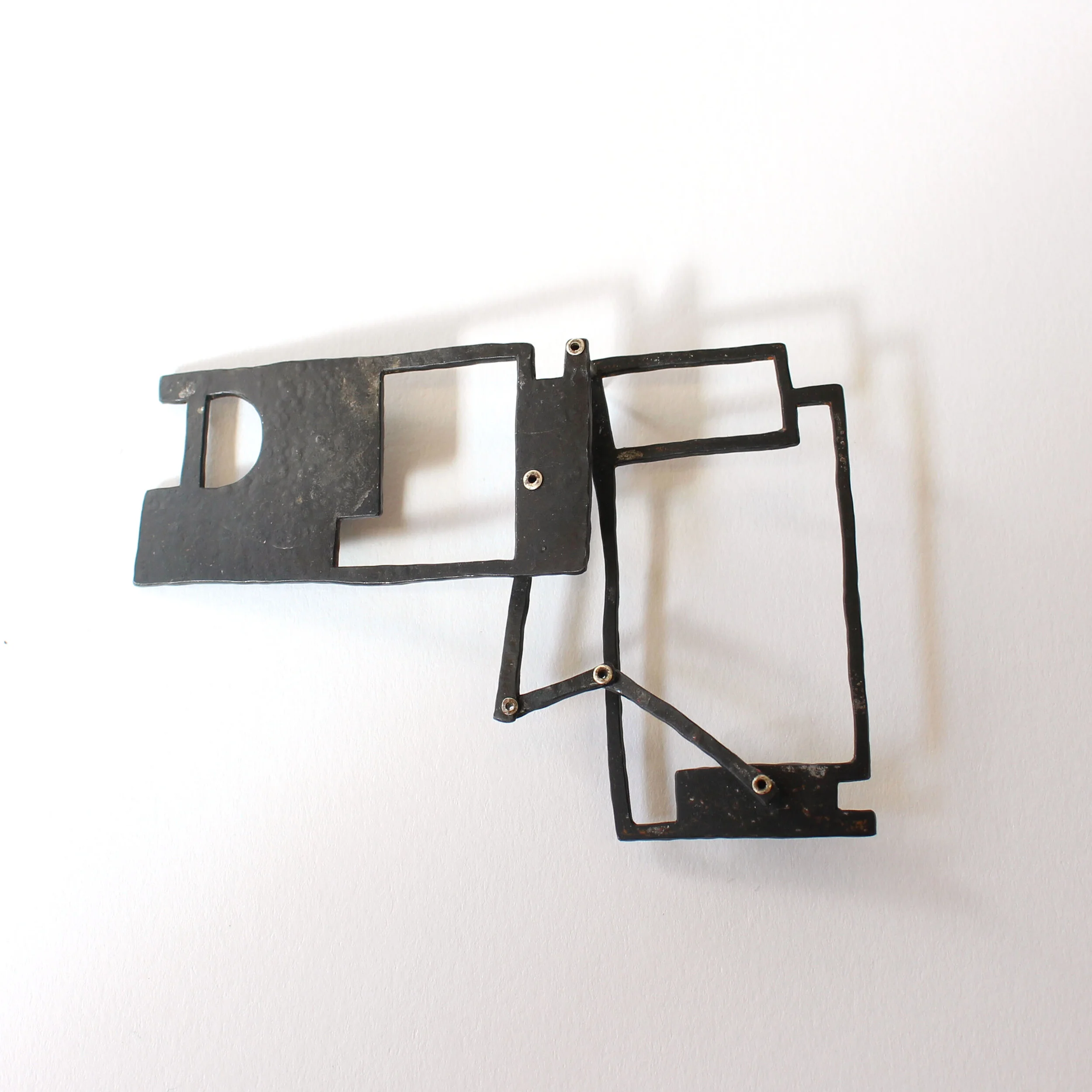 House III. - Materials: steel, silver, aluminium - kinetic brooch