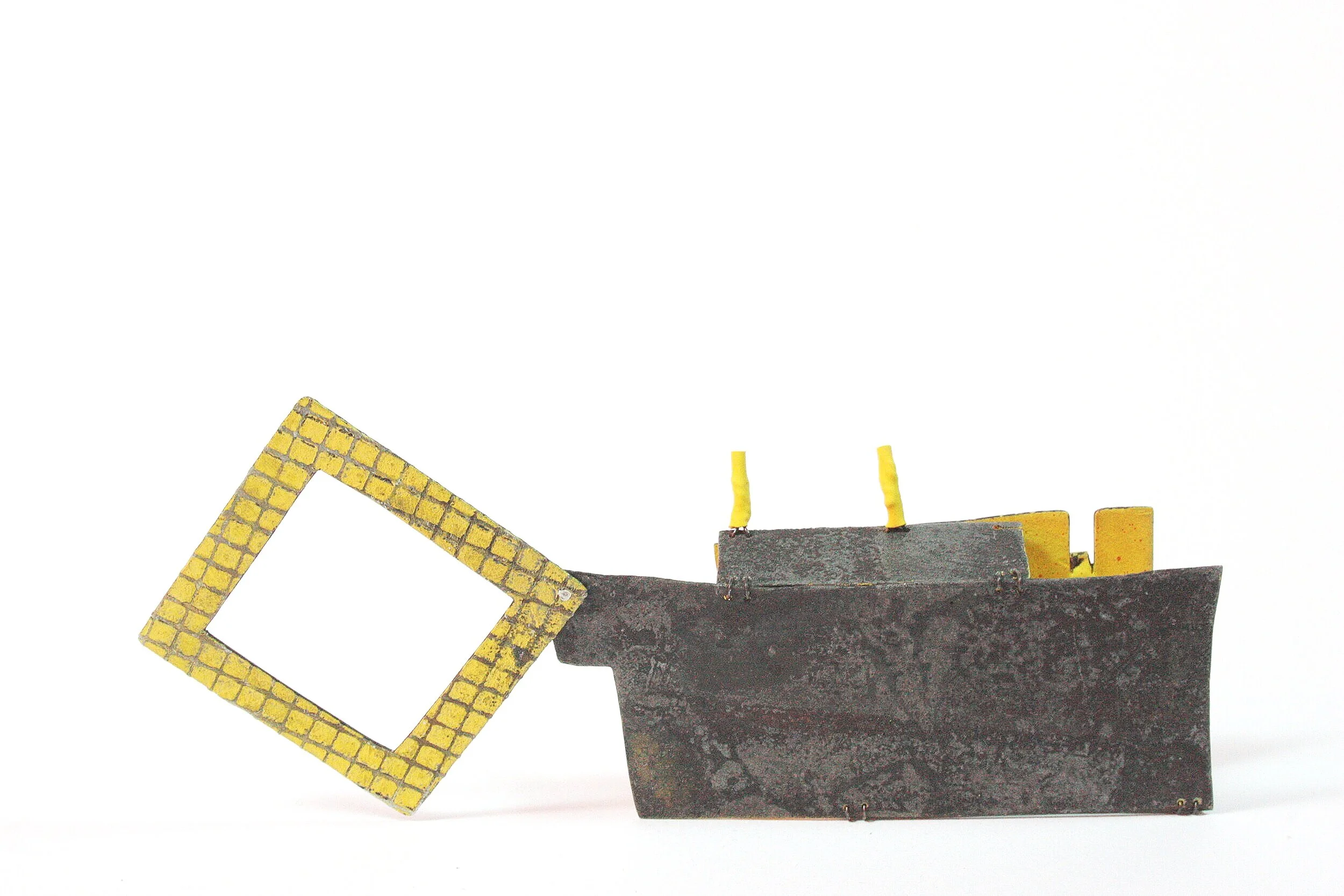 Cargo - Kinetic Brooch - Materials: zinc, paint, iron wire, shrinking plastic