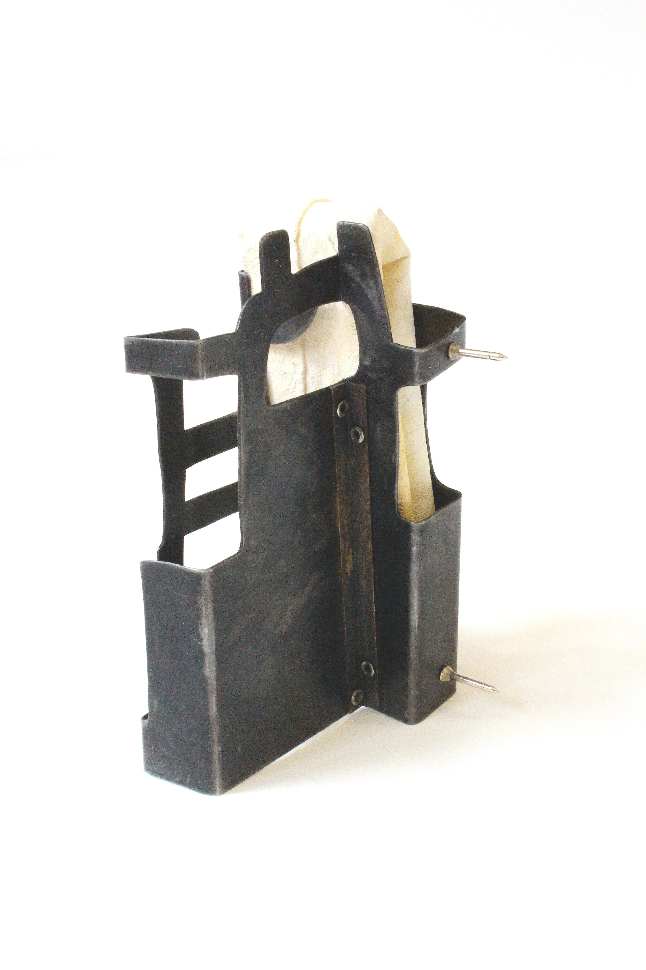 Barkácslak I. -  Materials: steel, silver, aluminium, canvas, paint