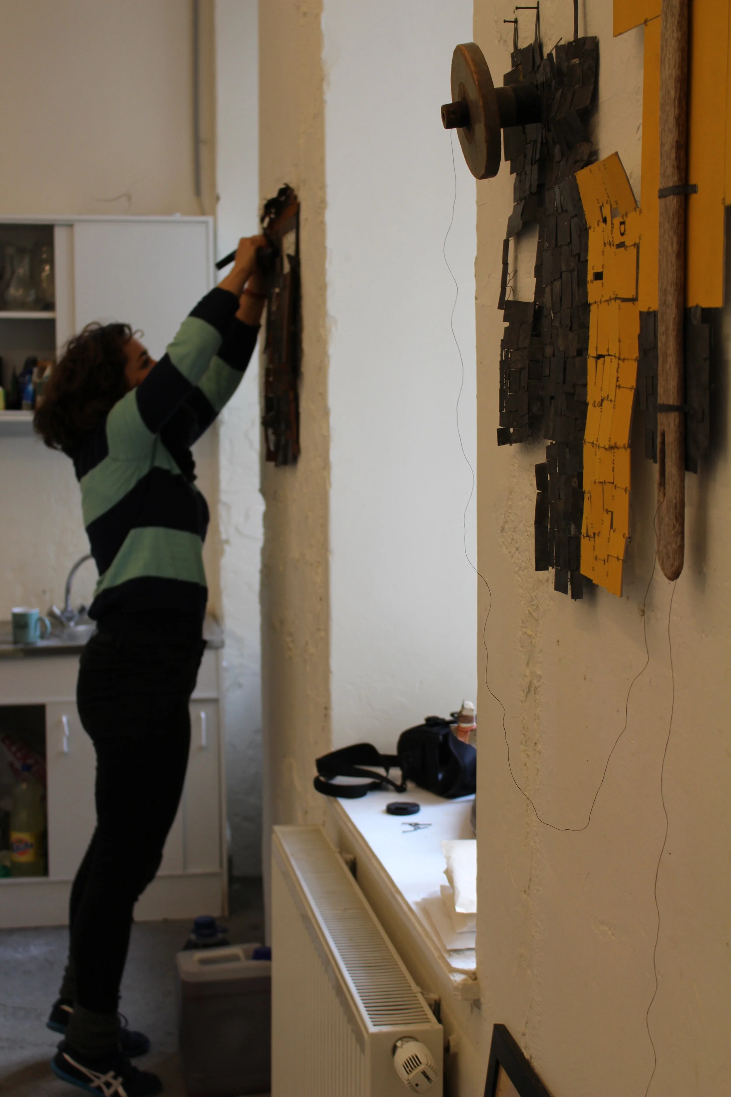 installing Wall Object 'Detroit' 