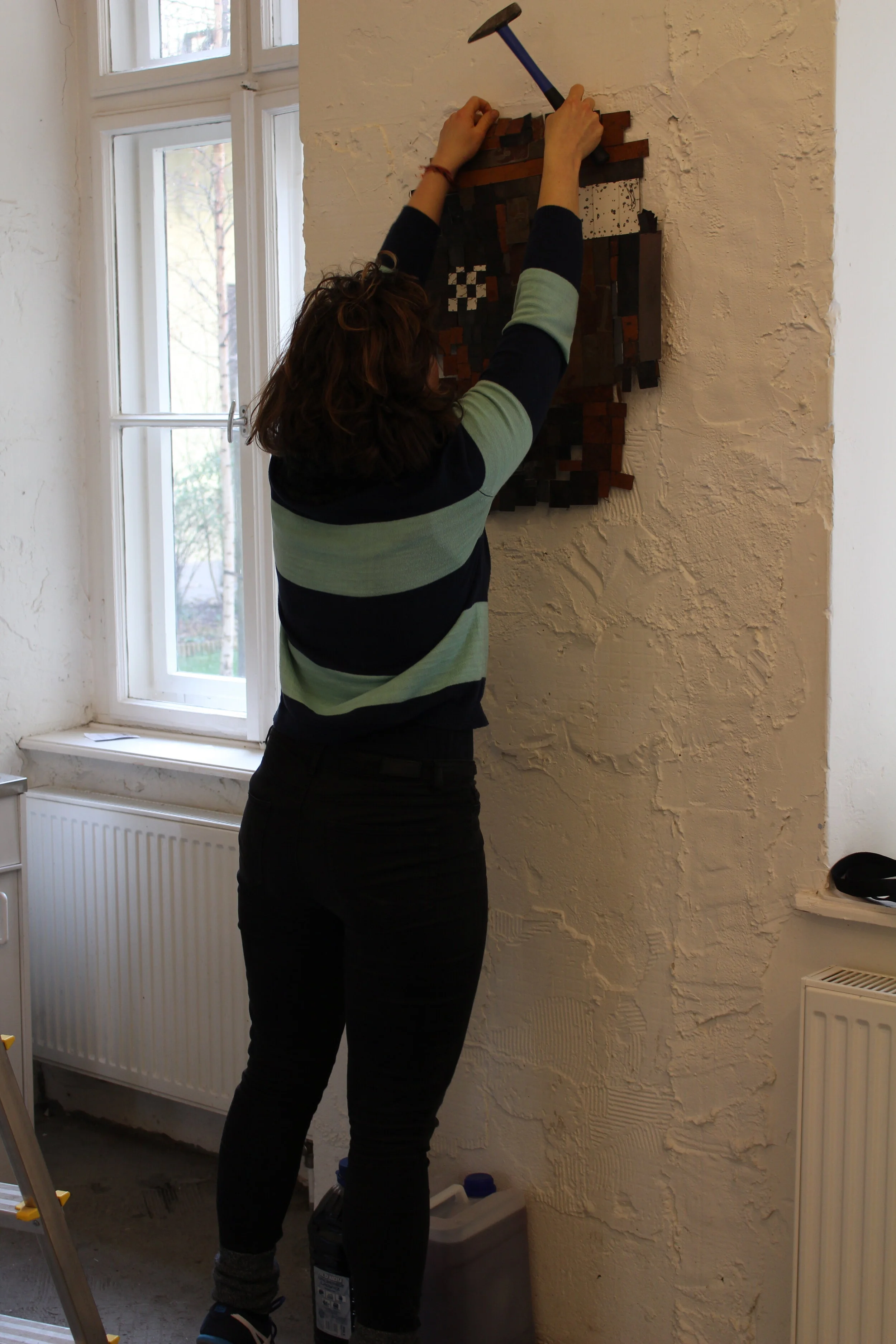 installing Wall Object 'Detroit' 