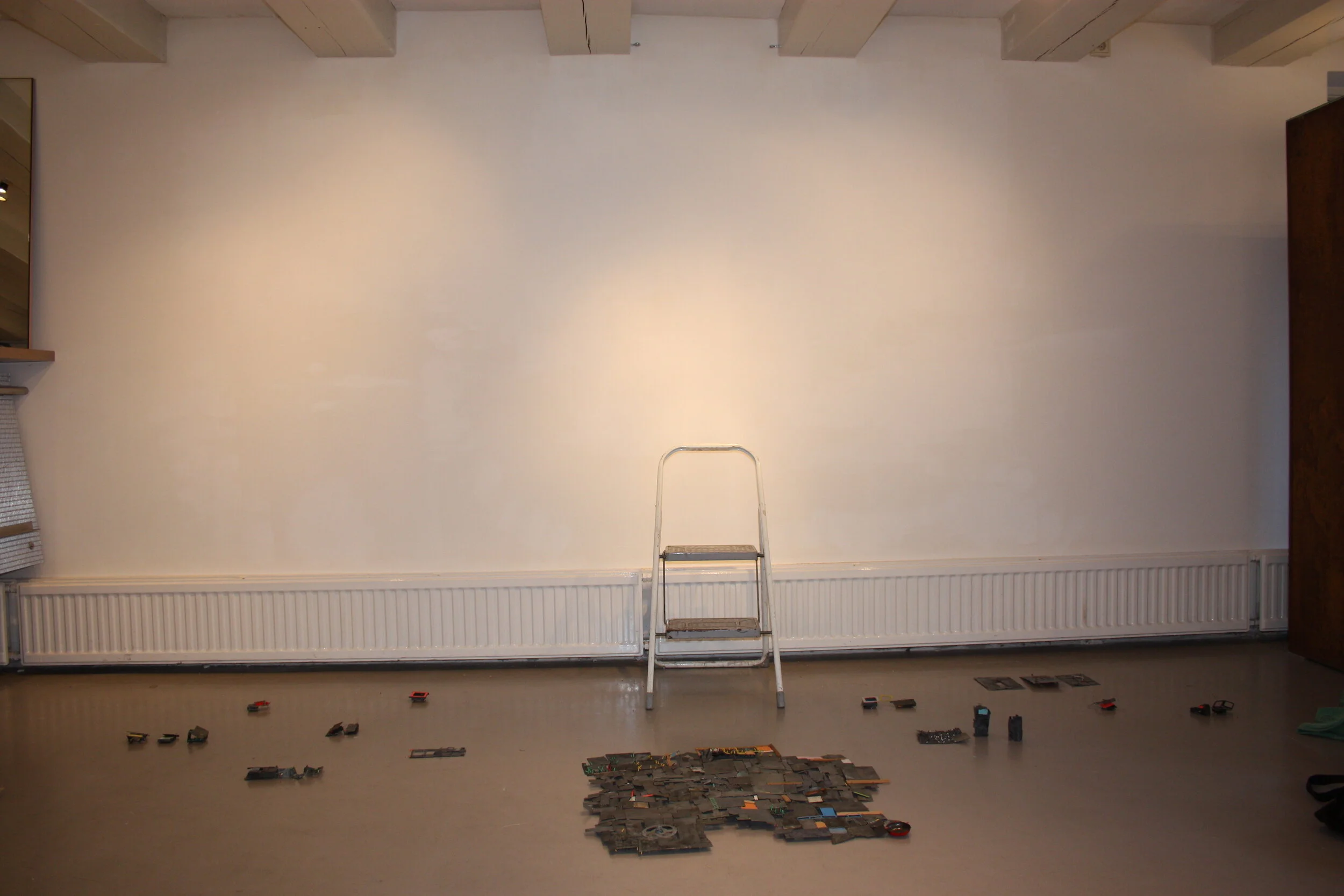 Building up the exhibition 'Space Fragments' at Galerie Louise Smit in Amsterdam