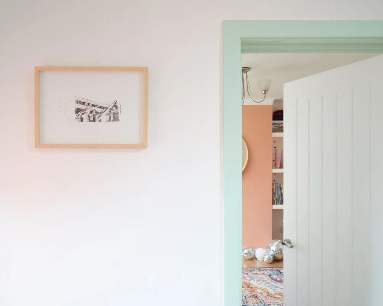 HEAD, HEART, HAND (BLACK MOUNTAIN COLLEGE SERIES) Yellow - NIAMH CLARKE