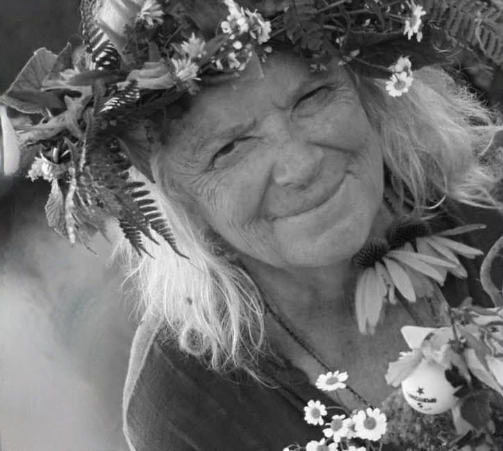 Peggy Schadler -Artist/Sculptor/Director