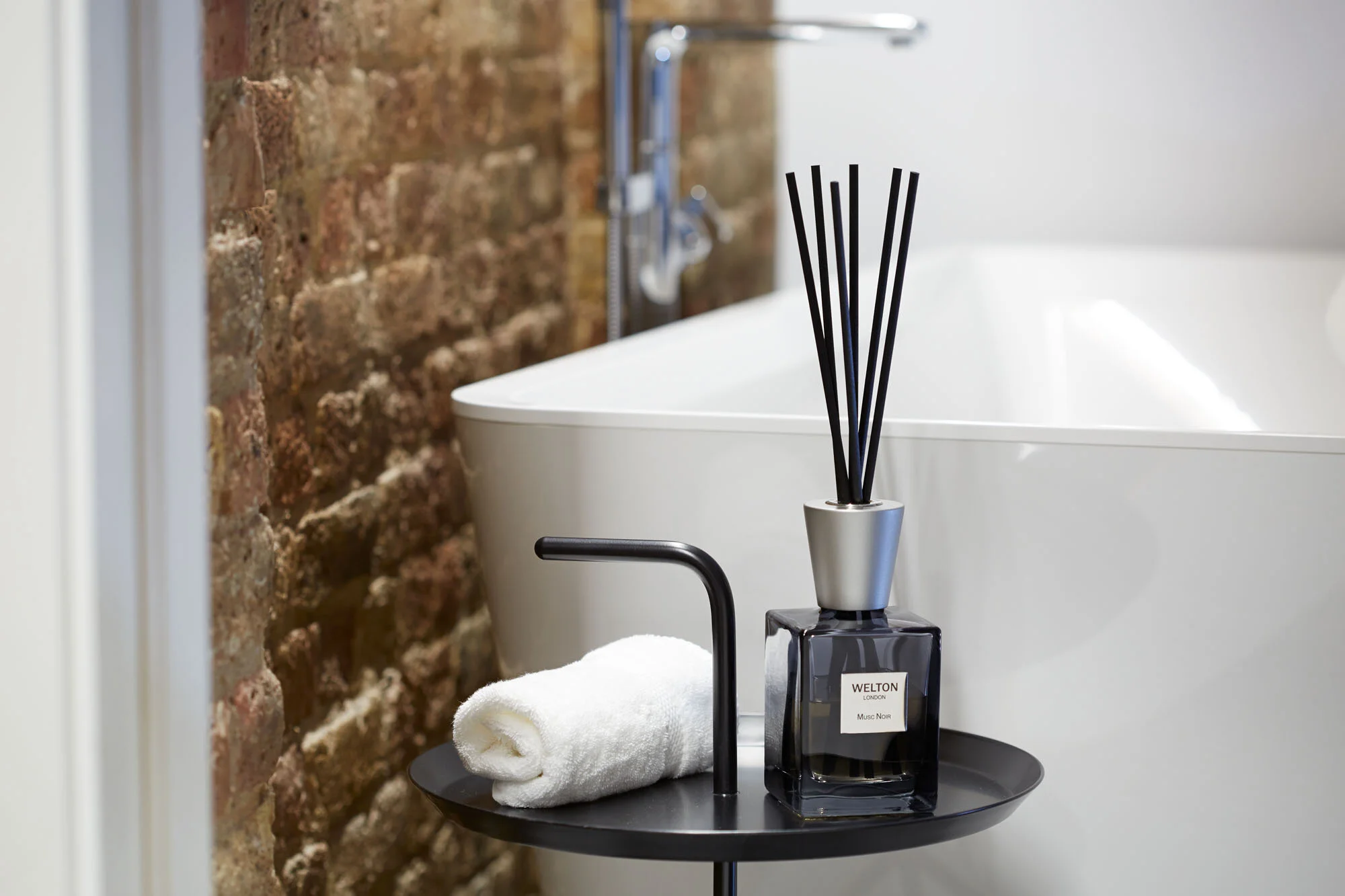 Musc diff Bathroom Land.jpg