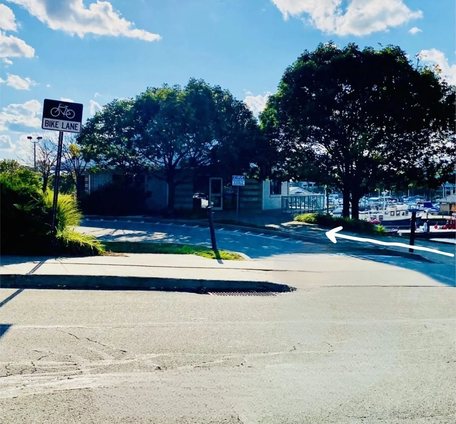 picture of marina office building