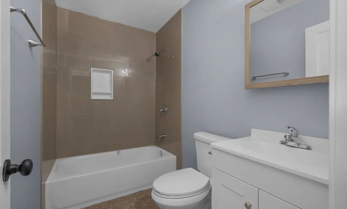 Screenshot_20-10-2026_165937_www.realtor.com.jpeg