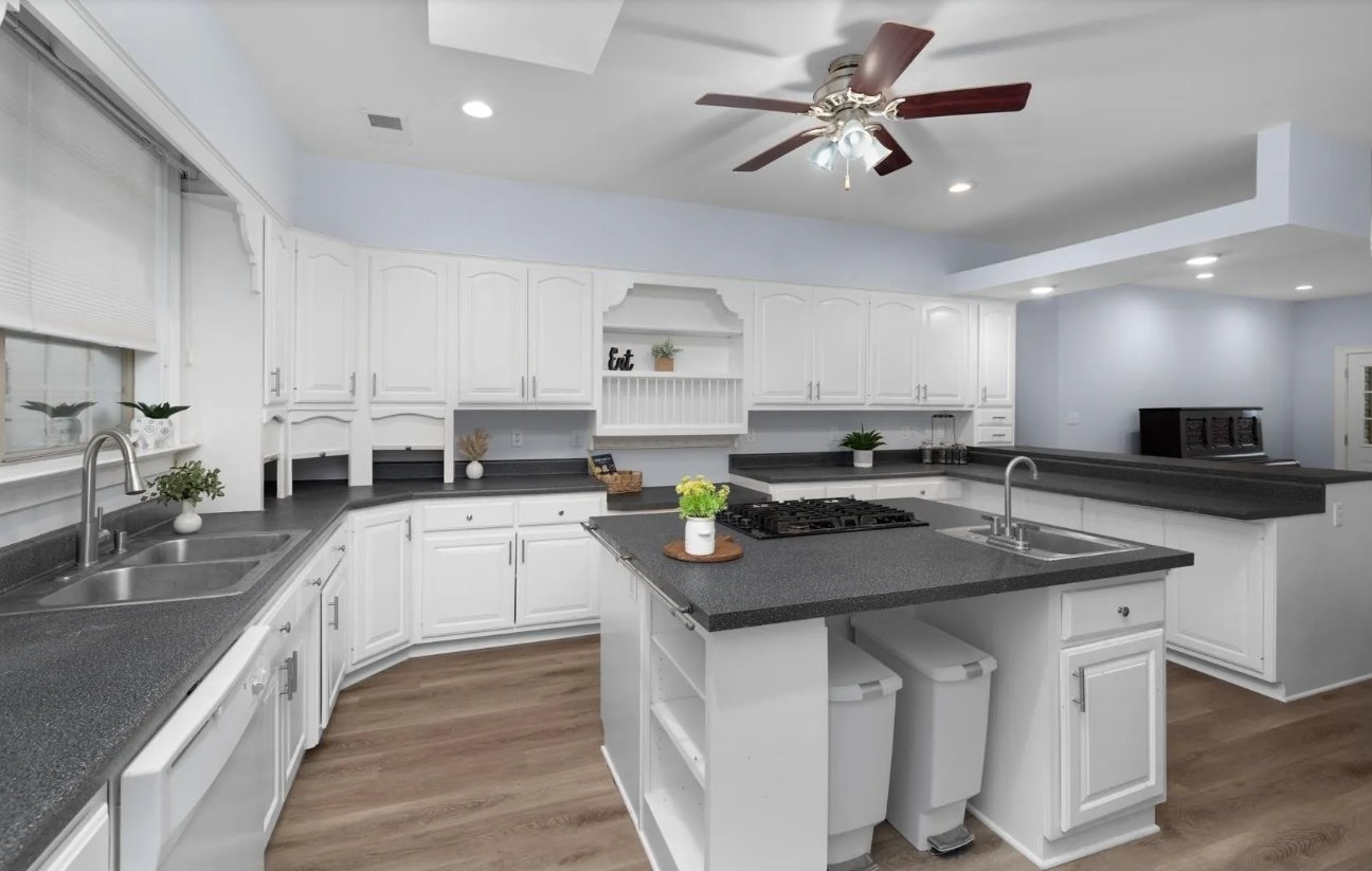 Screenshot_15-7-2025_162515_www.realtor.com.jpeg