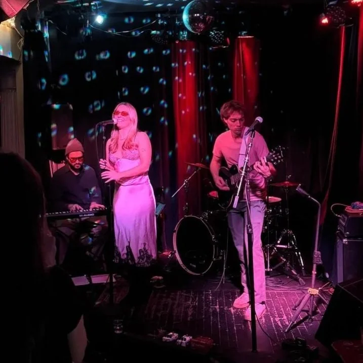 Caro Miller Performs at Berlin Under A with Cass Weinbren and Nick Castilho