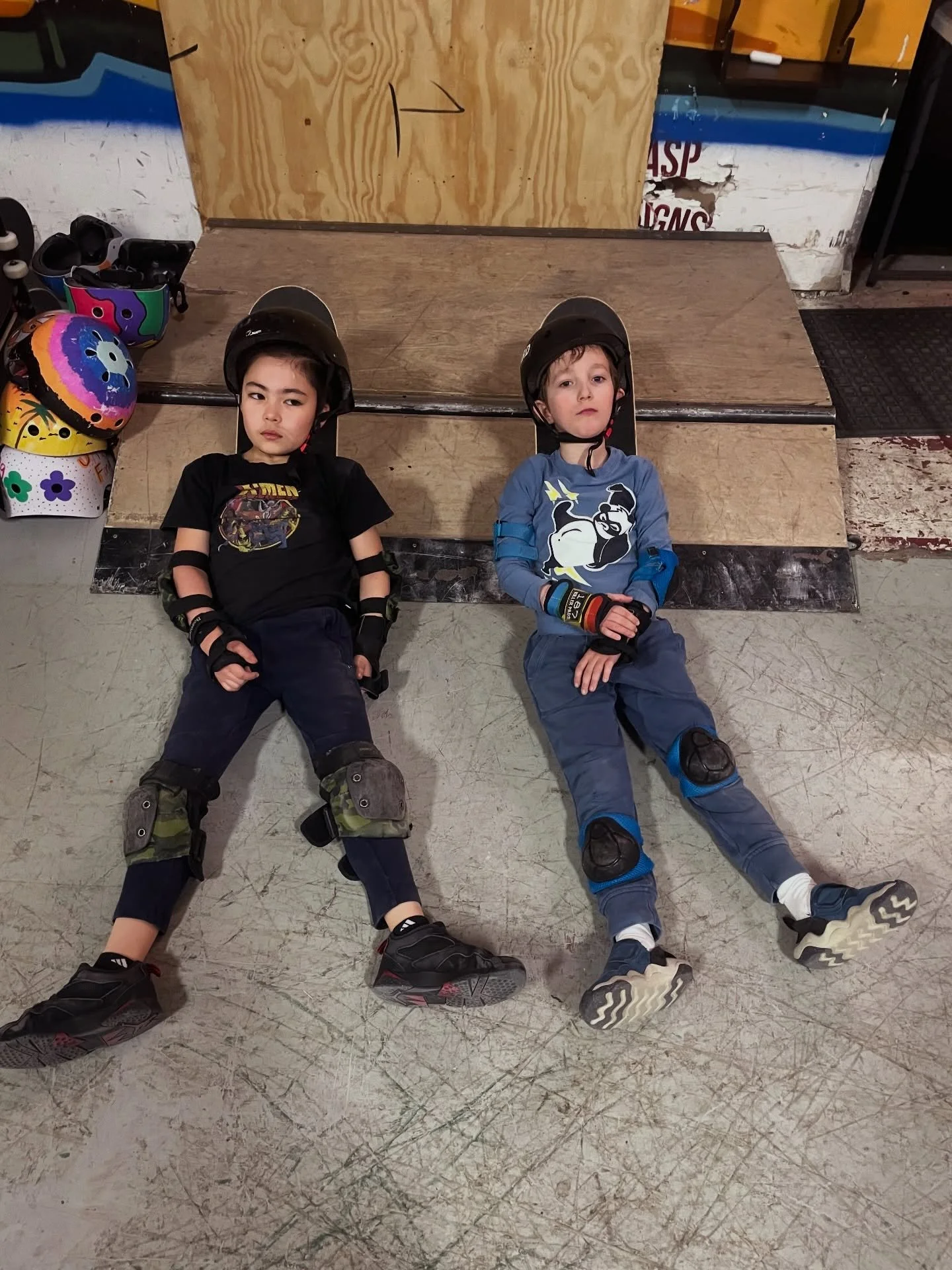 we not tryna be anyone else but ourselves. located in the city of chicago, @little_ripper_skateboarding 🏙️🔥

🔥🔥book now | westloop clubs C BIO🔥🔥

#❤️skateboarders #kids #children #skate #skateboardingisfun skateeverydamnday chicago chicagoskate